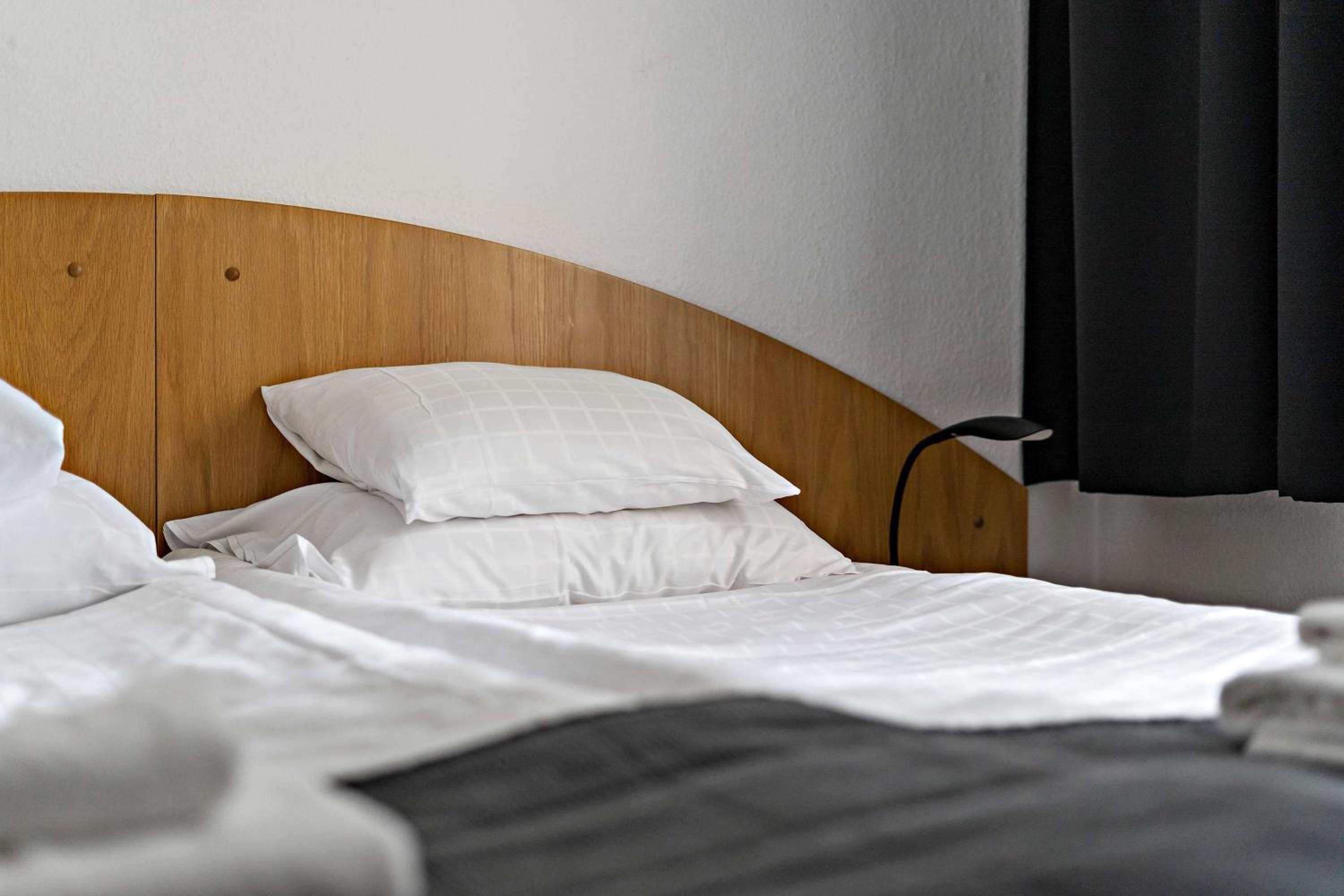 Standard Double Room with Double Bed photo 2
