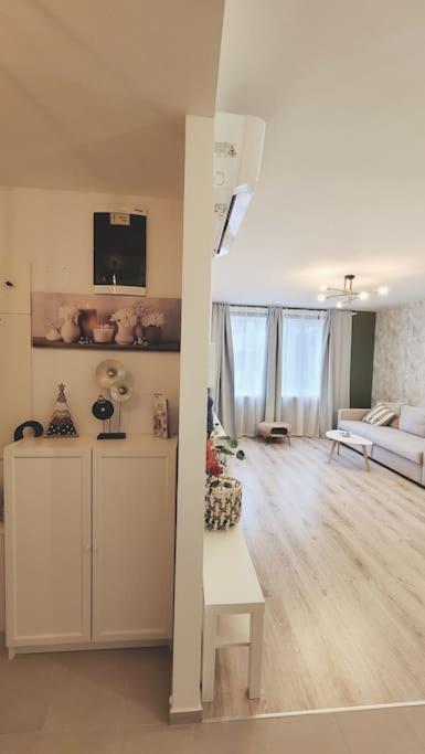 One-Bedroom Apartment - Photo 27