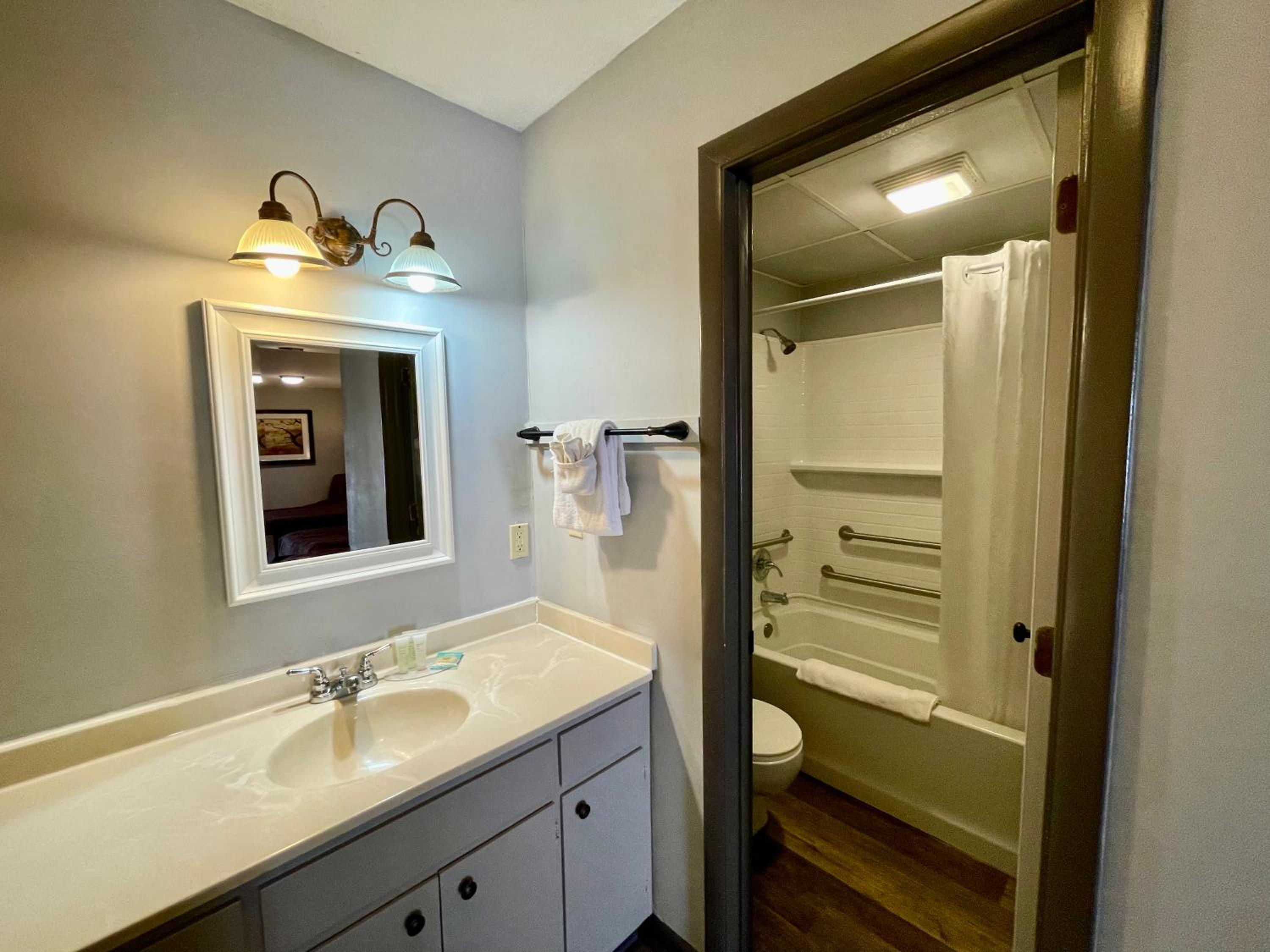 Deluxe Double Room - Photo 5