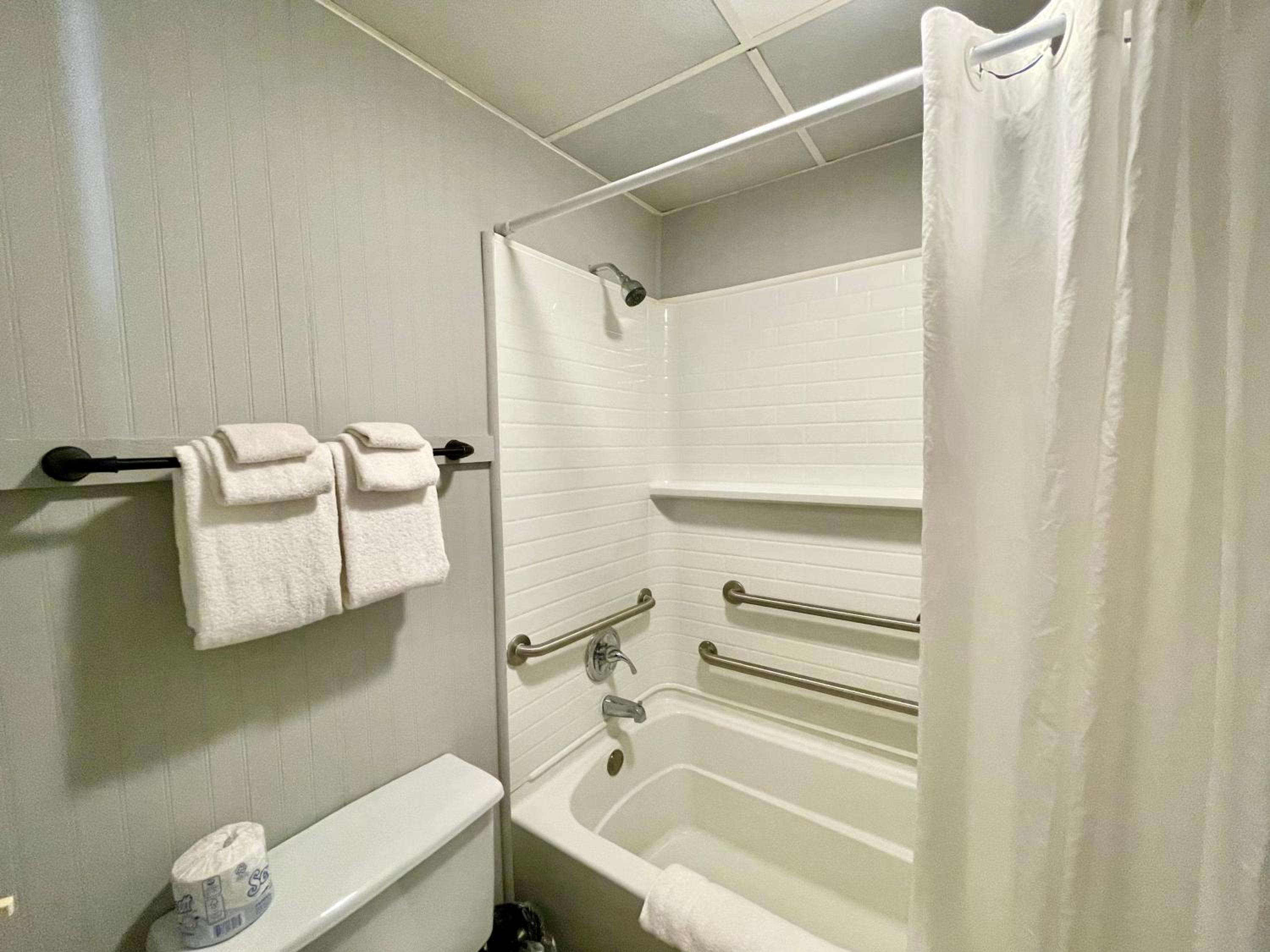 Deluxe Double Room - Photo 7