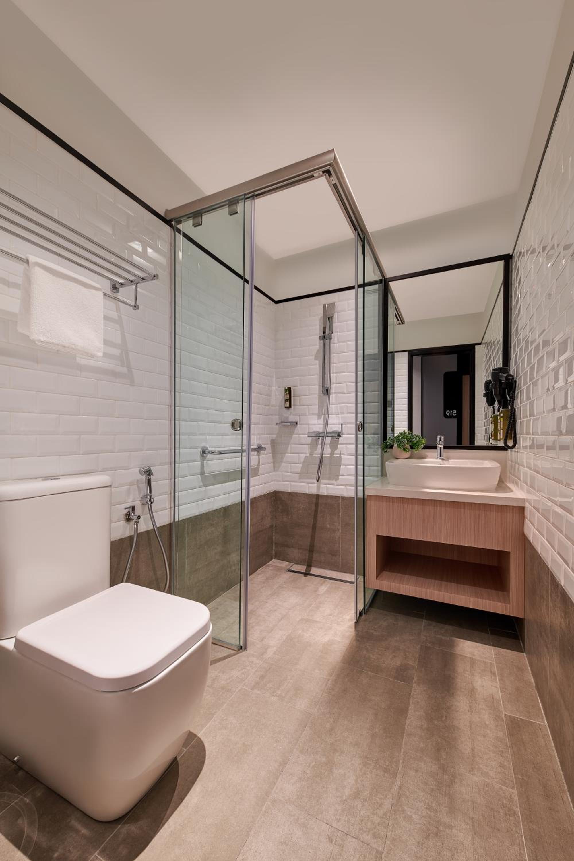 Double Room (24 hours)