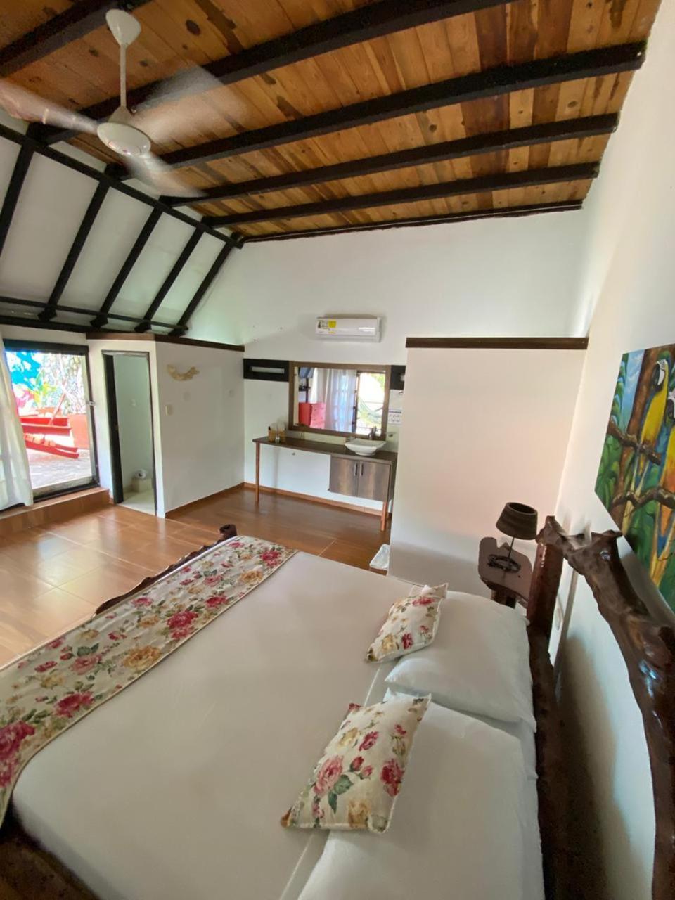 Family Room with Balcony photo 3
