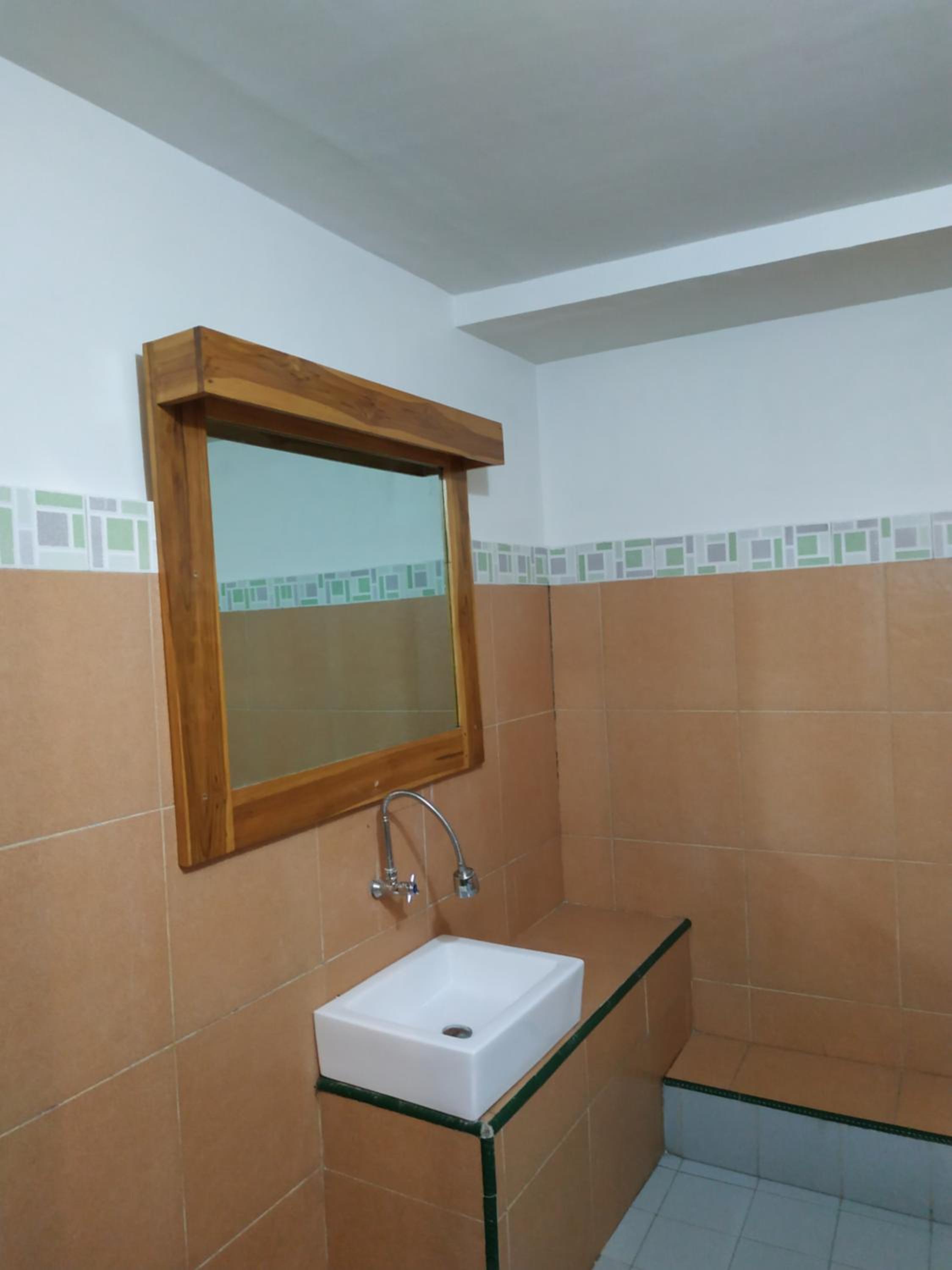 Standard Double Room - Photo 3