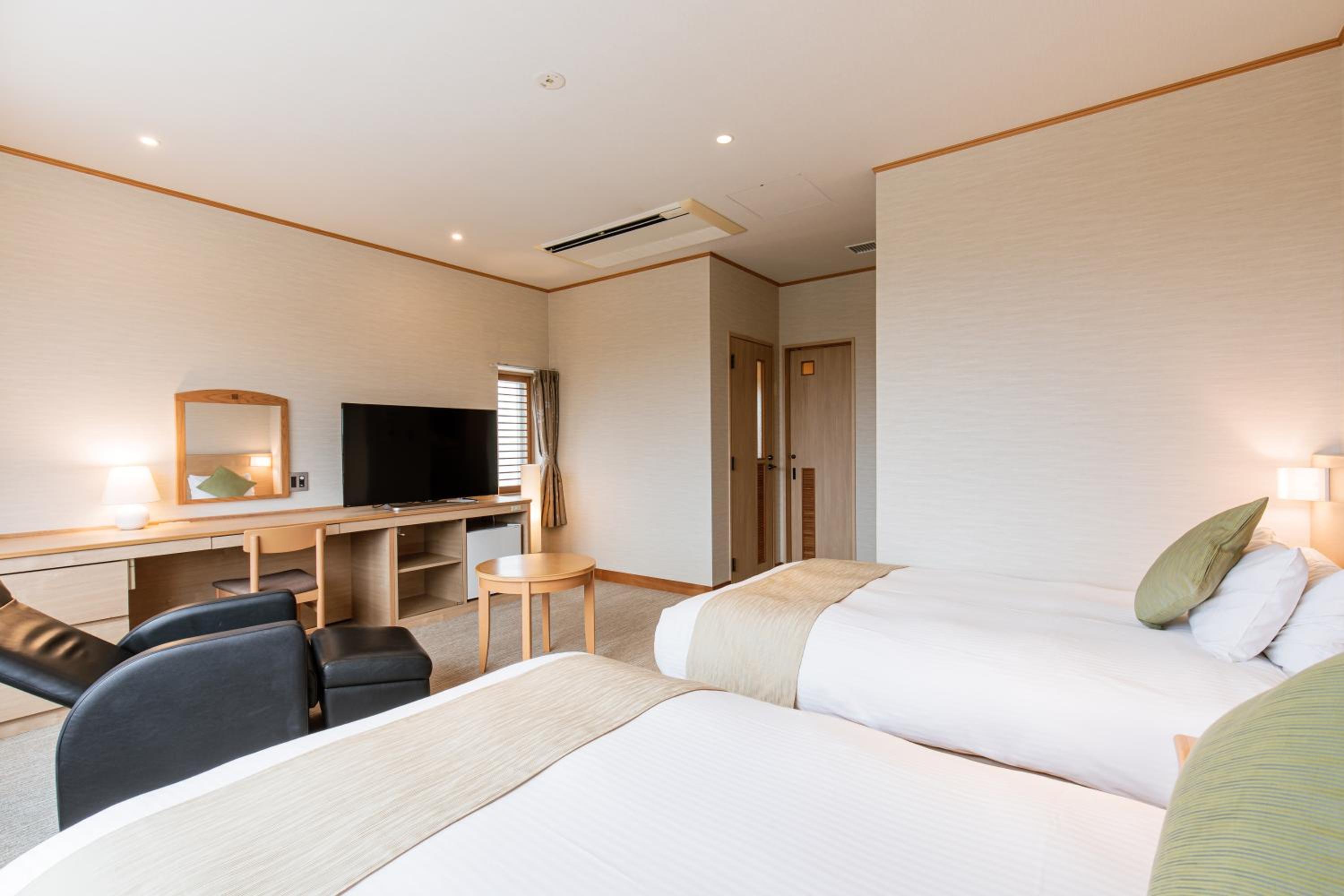 Special Western Style Room (With View Bath) - Photo 5