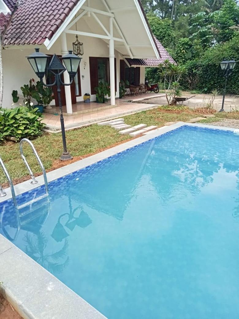 Villa with Private Pool - Photo 5