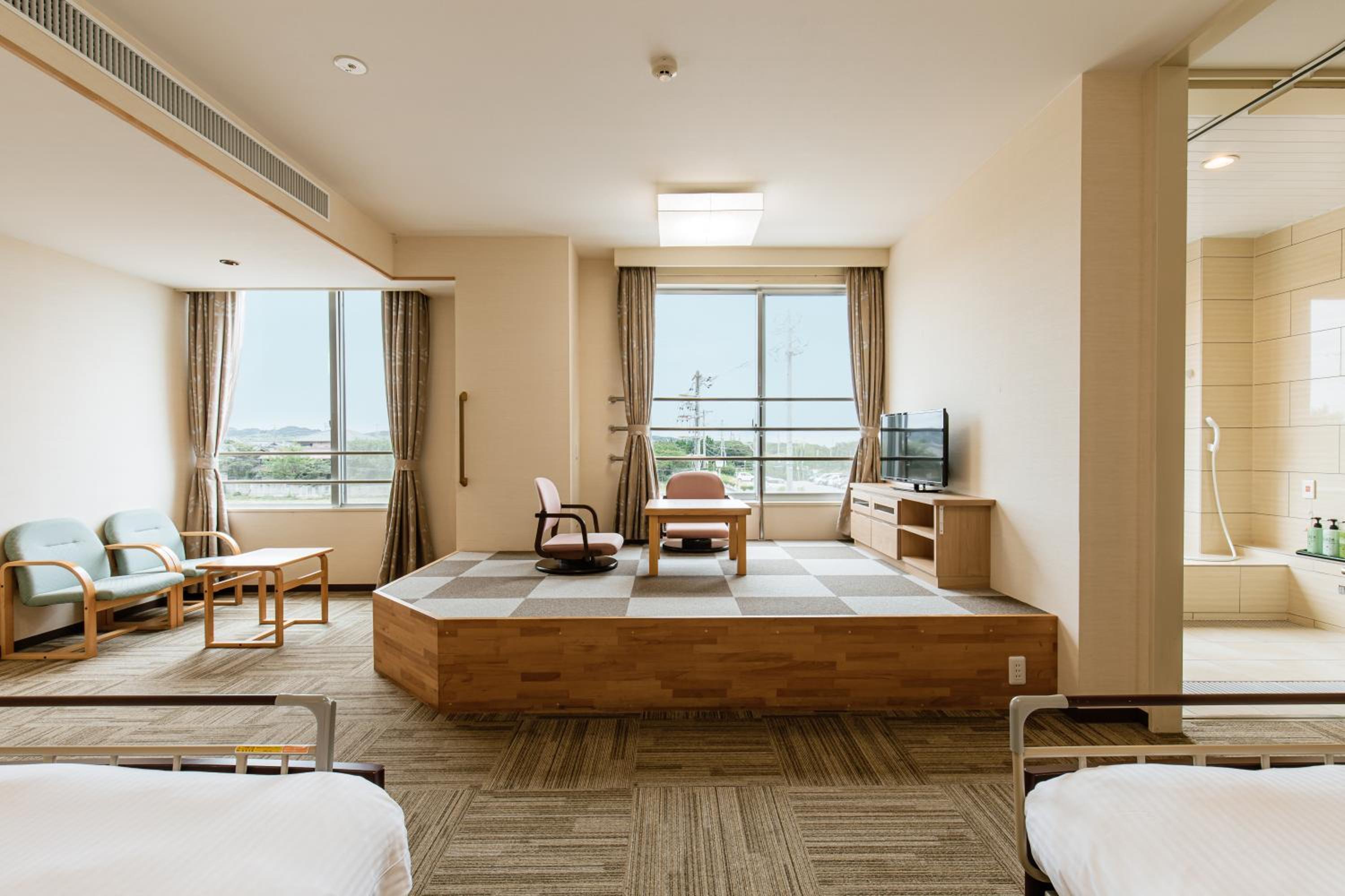 Accessible room (With Private Bath) - Photo 6