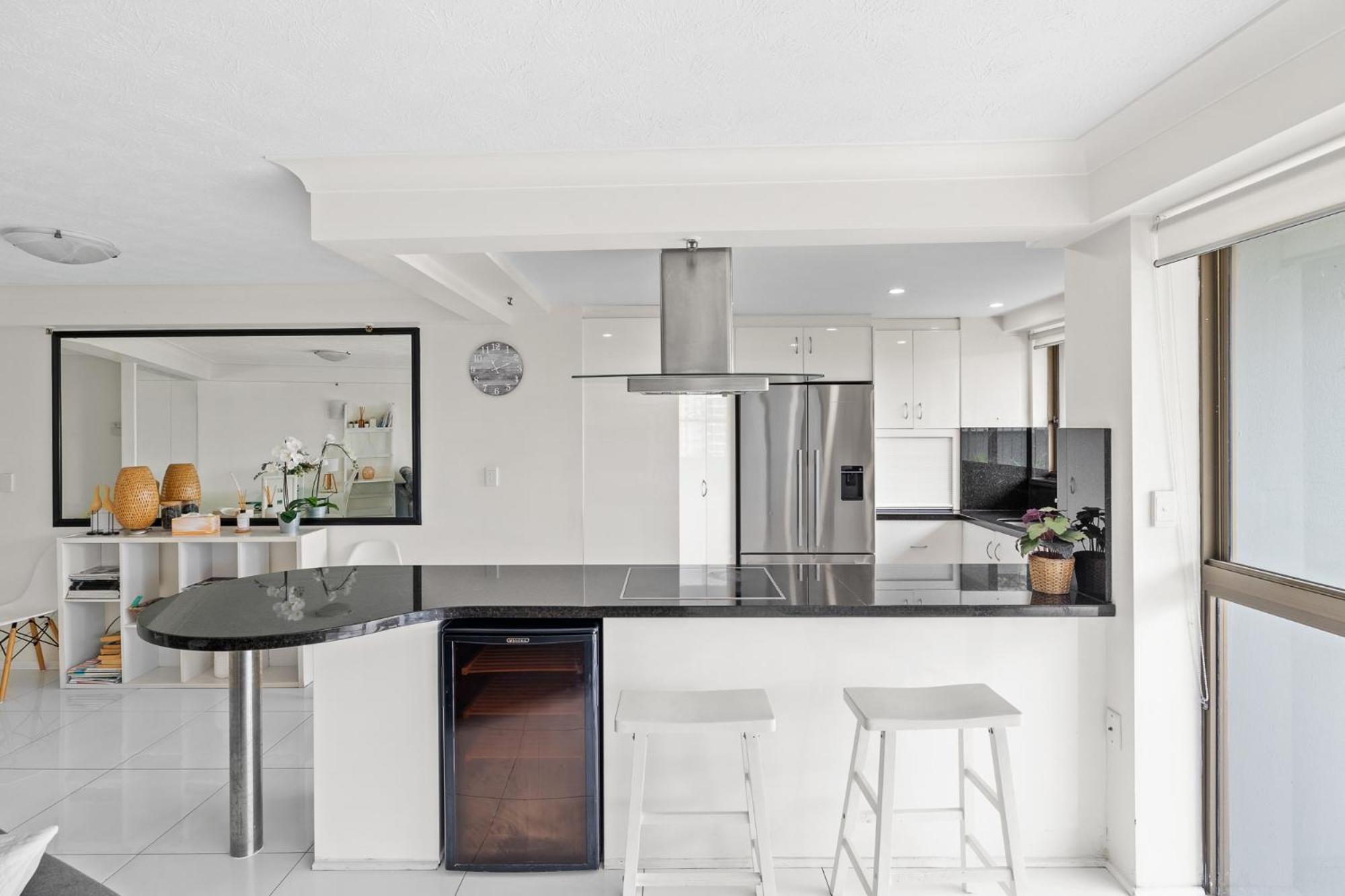 Superior Two-Bedroom Apartment - Ground Floor - Photo 6