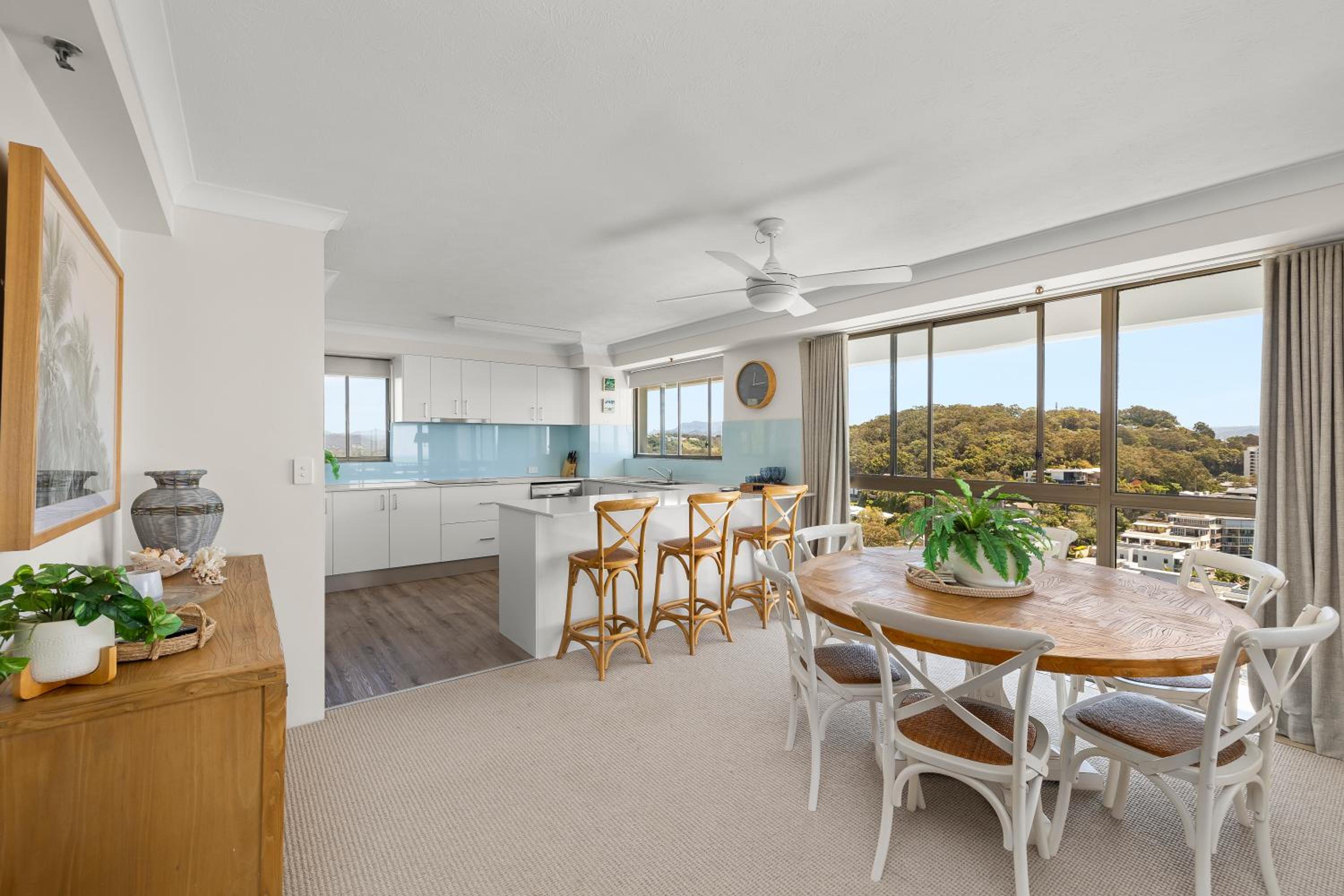Superior Two-Bedroom Apartment with Ocean View - Photo 16