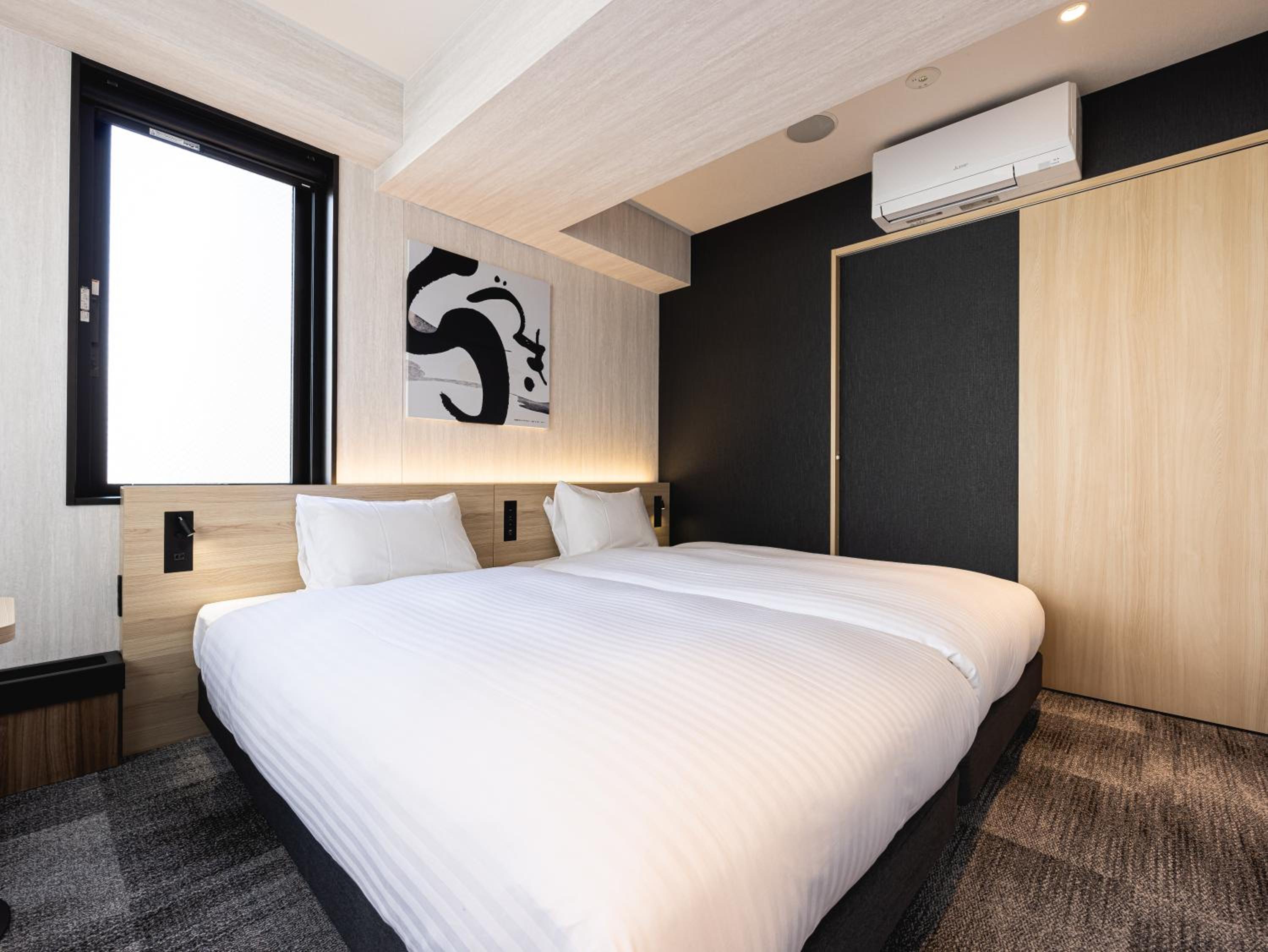 Hollywood Twin Room - Photo 3