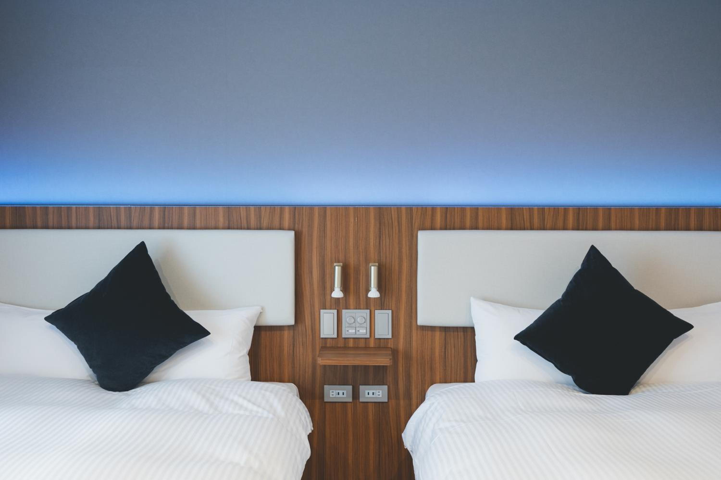 Superior Twin Room - Photo 4