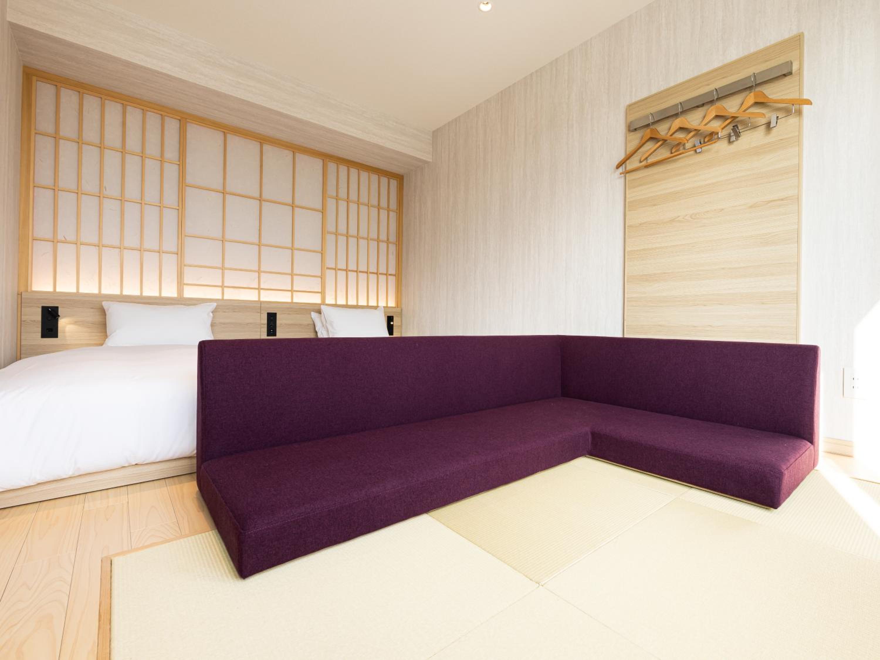 Deluxe Twin Room - Photo 22