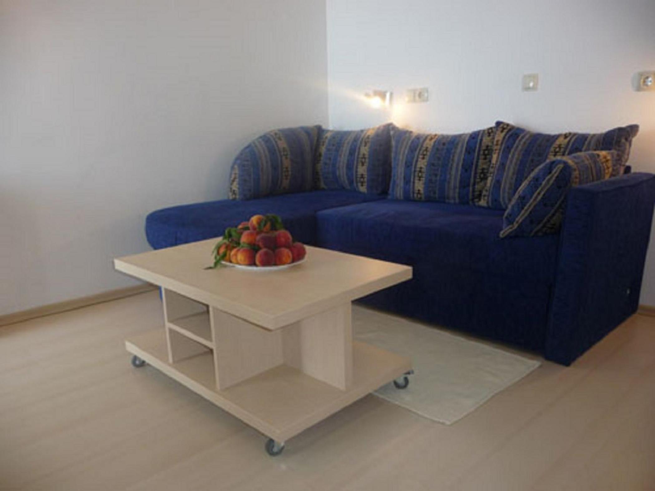 One-Bedroom Apartment with Balcony - Photo 14