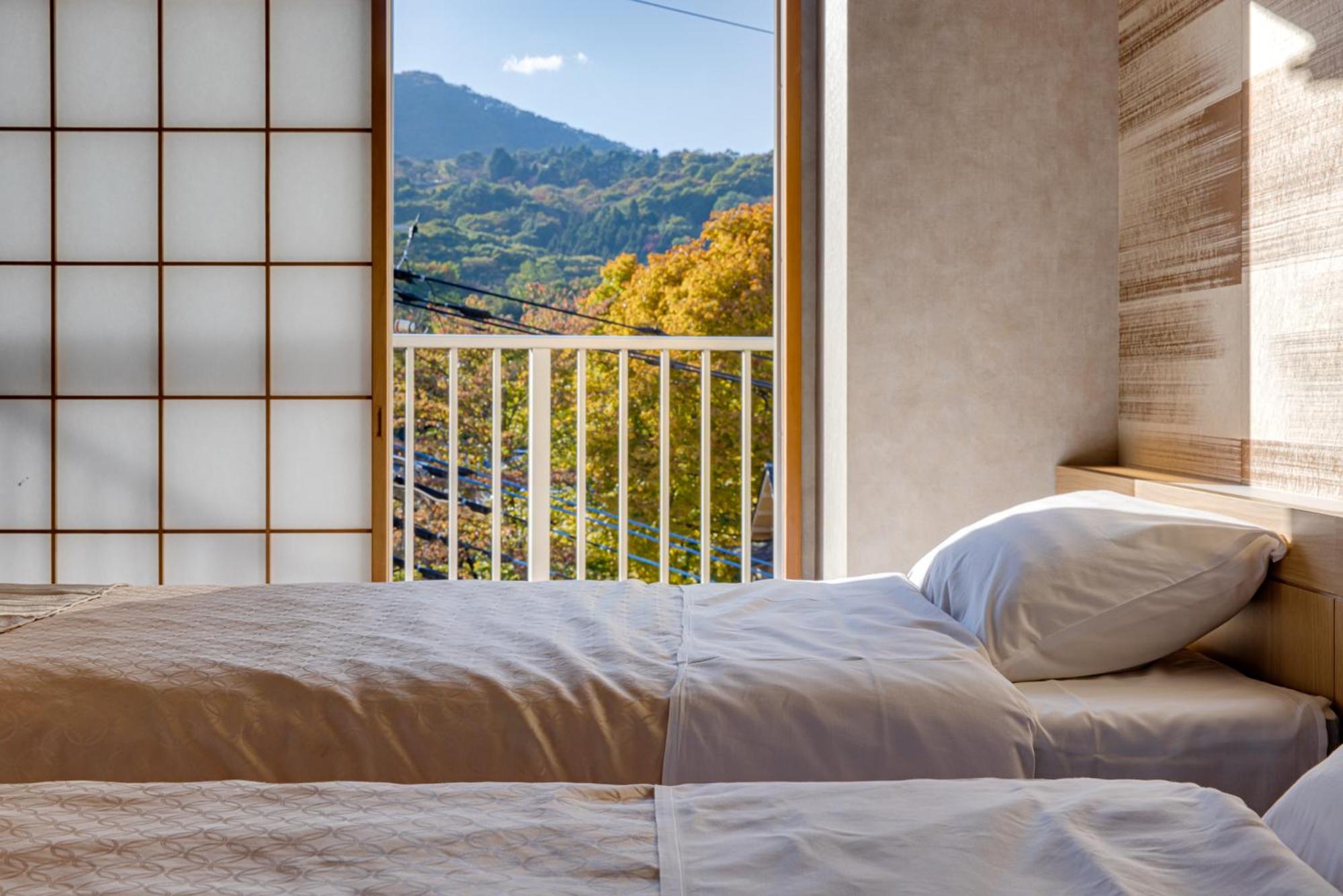 Standard Twin Room - Photo 1