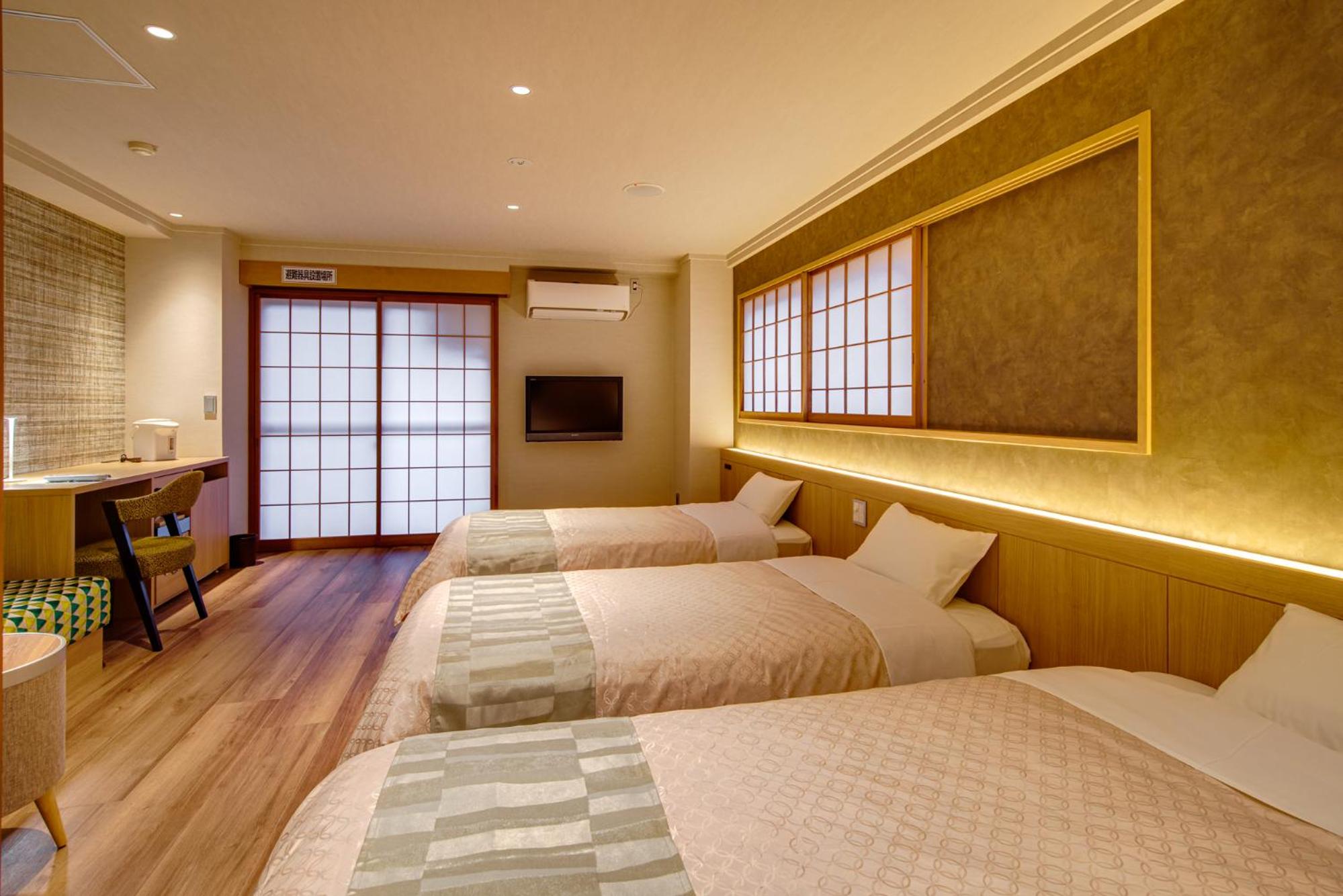 Standard Triple Room - Photo 6