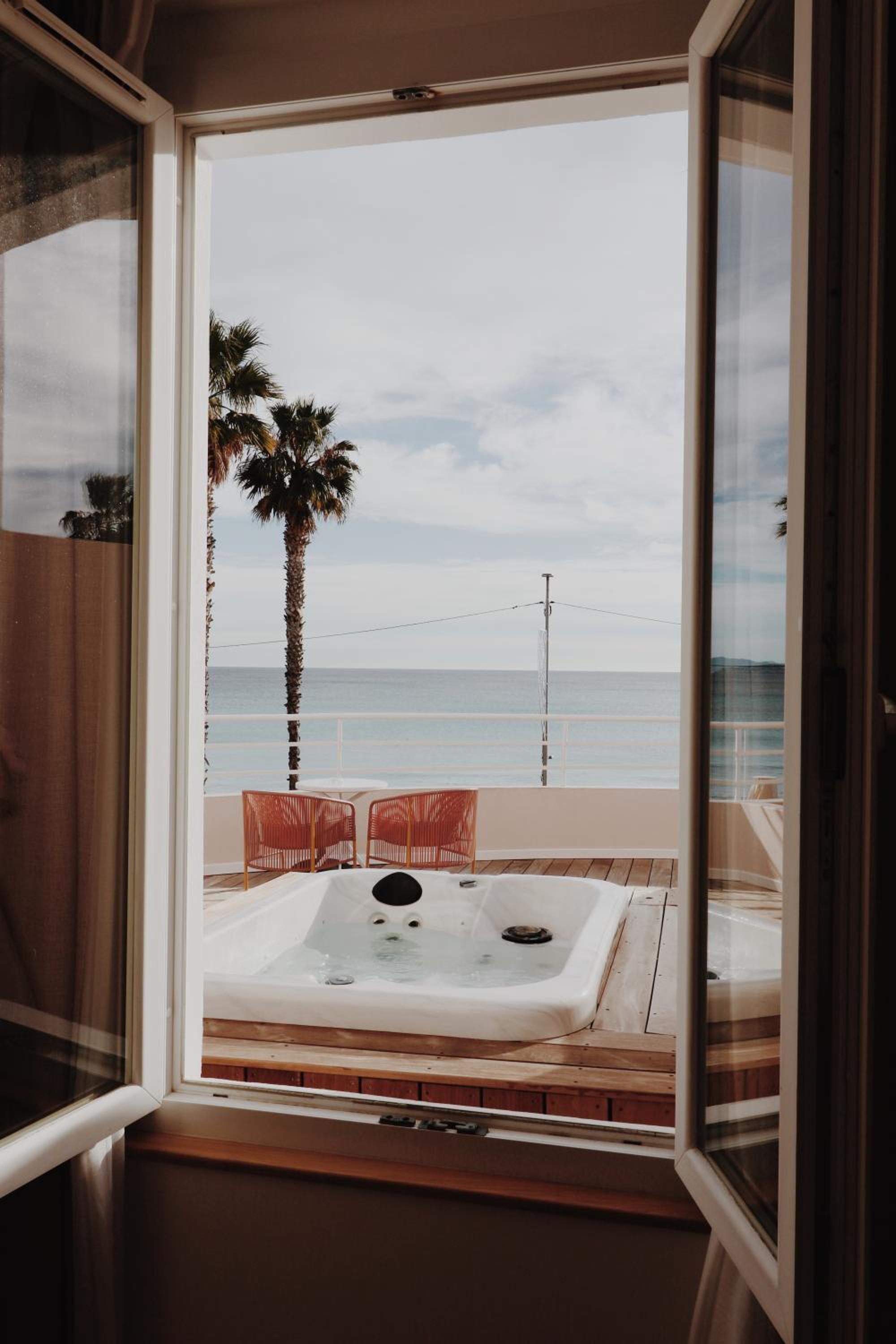 Double Room with Hot Tub and Private Terrace - Photo 26