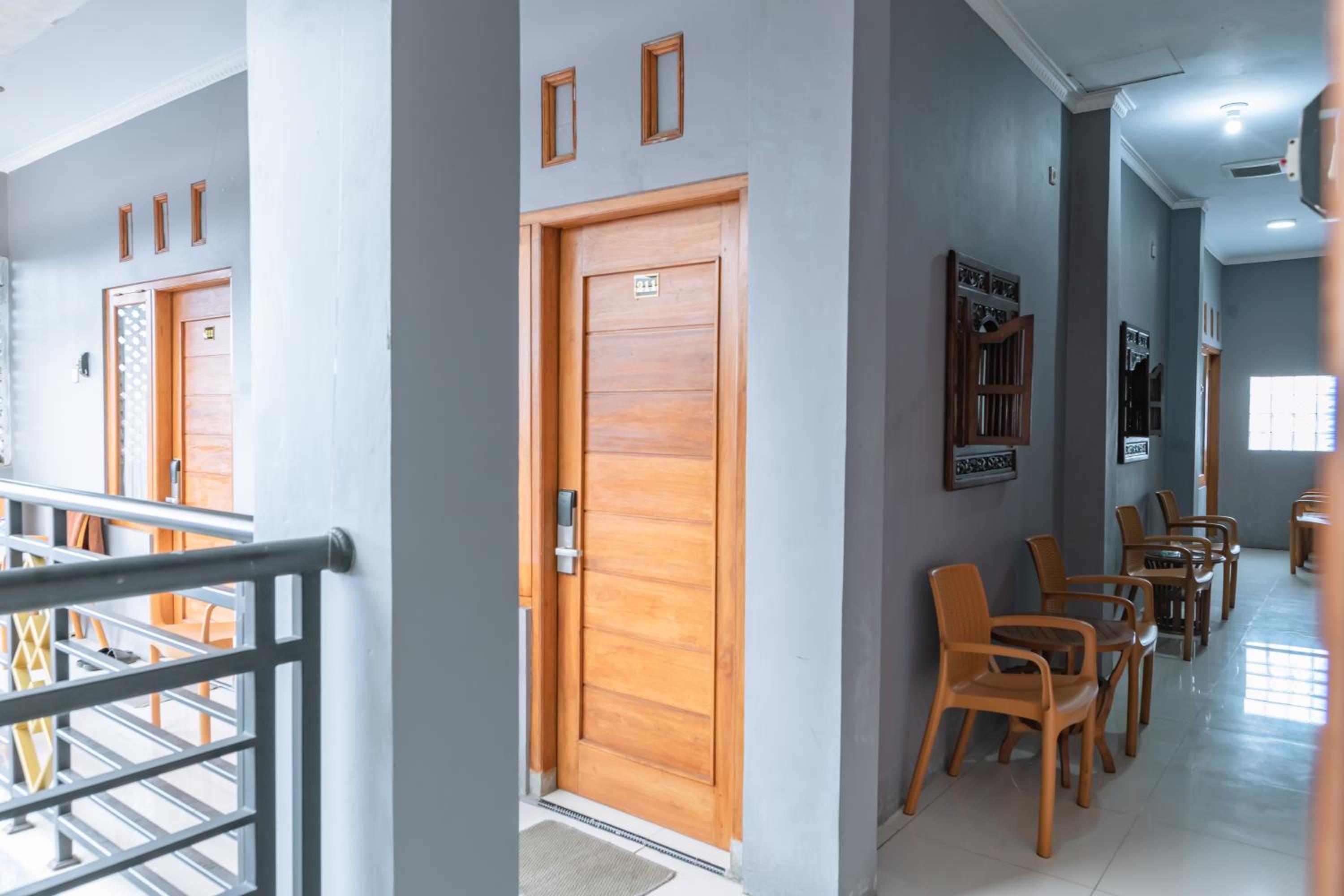 4-Bed Female Dormitory Room photo 2