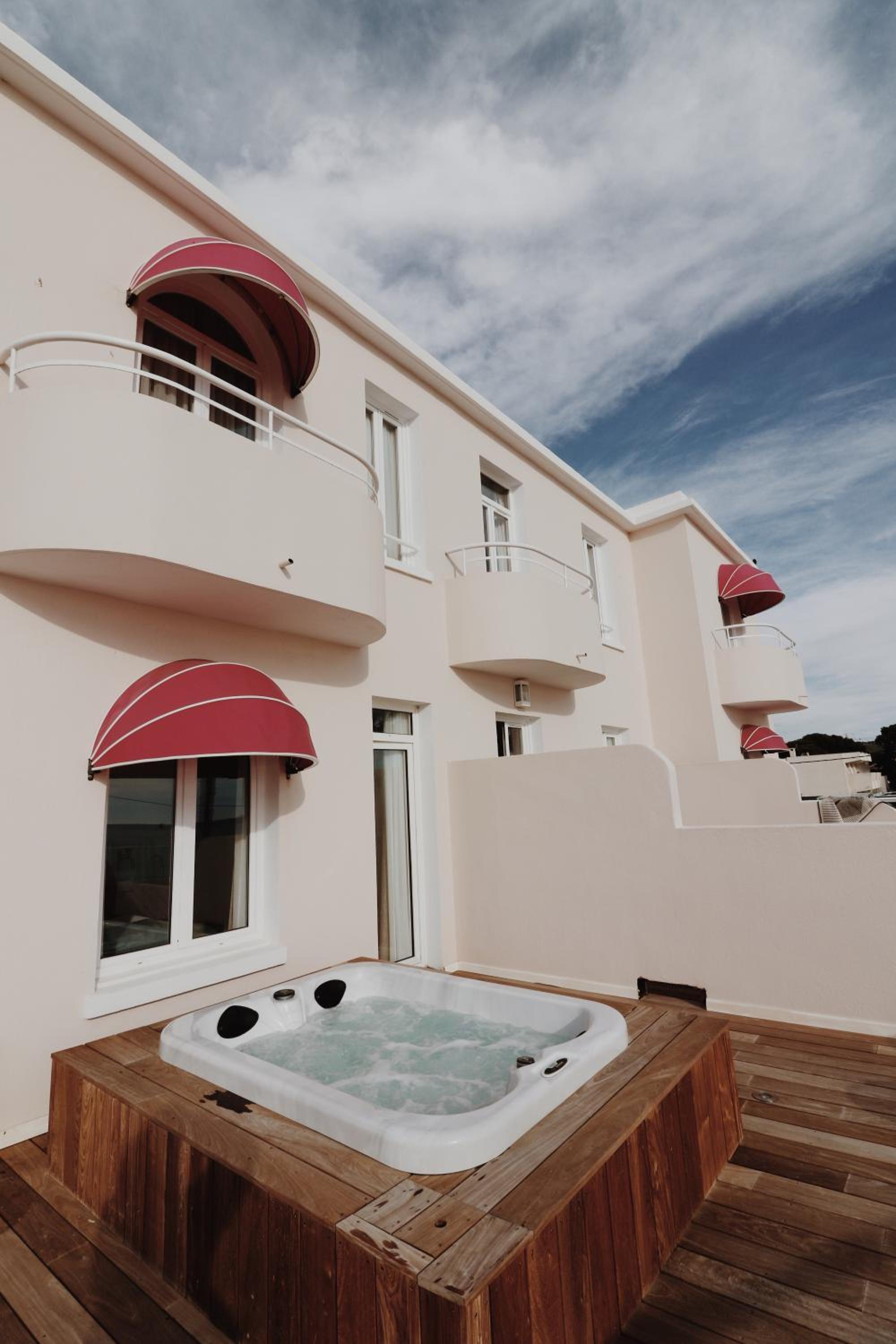 Double Room with Hot Tub and Private Terrace - Photo 21