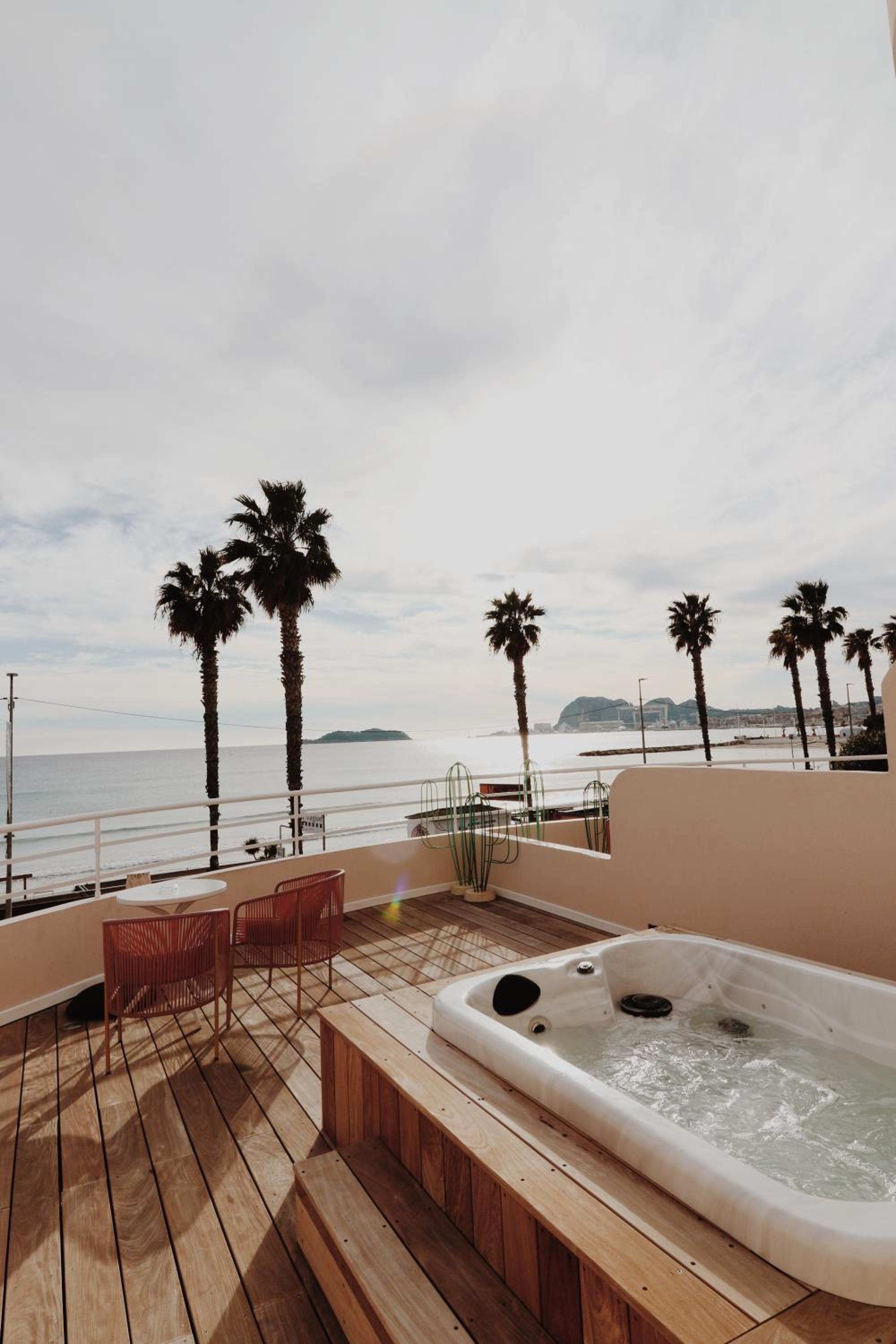 Double Room with Hot Tub and Private Terrace - Photo 24