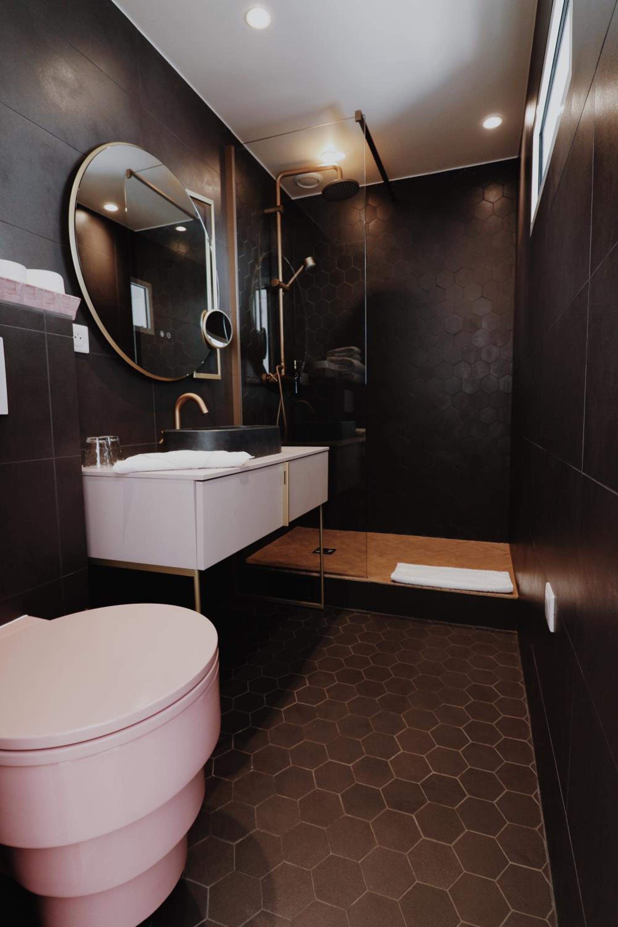 Double Room with Hot Tub and Private Terrace - Photo 19