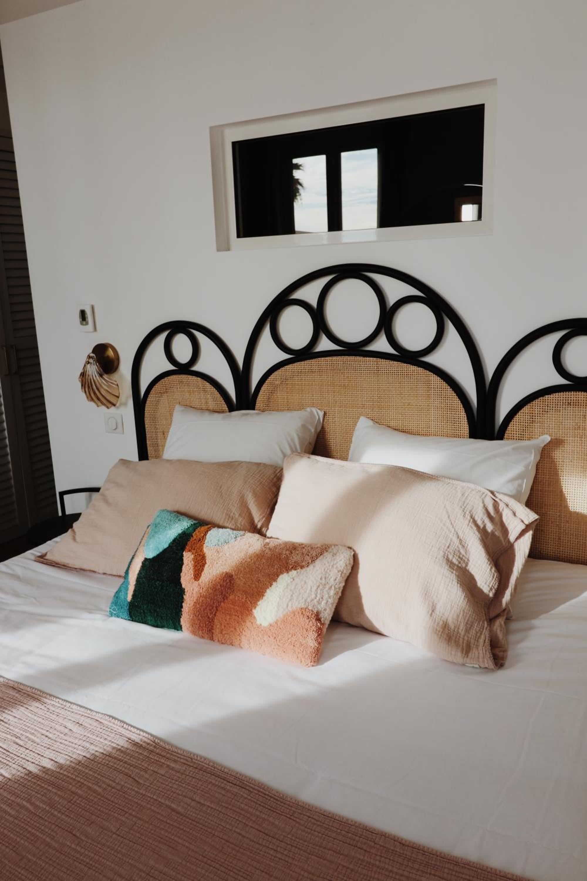 Double Room with Hot Tub and Private Terrace - Photo 18