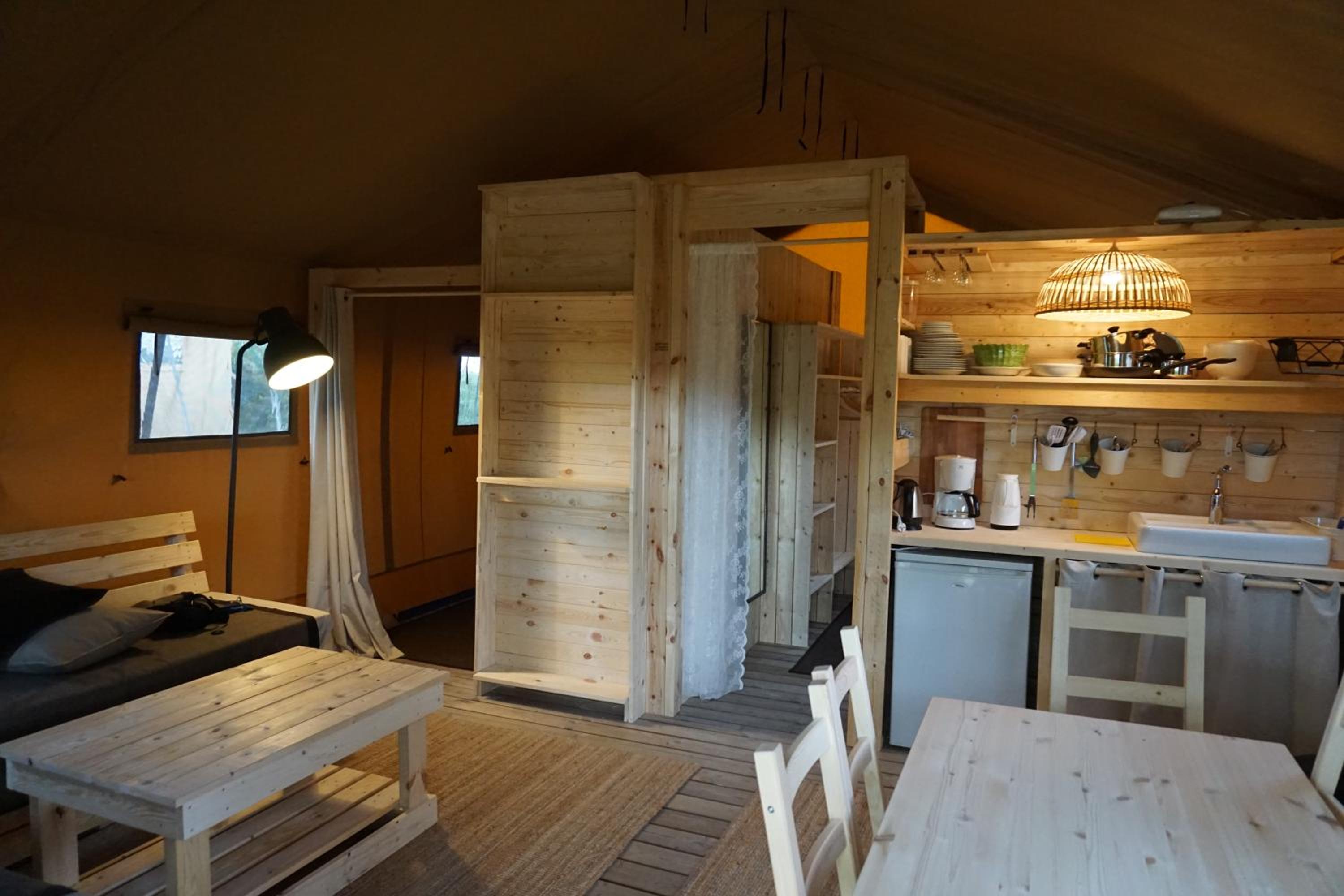 Tent - Photo 7