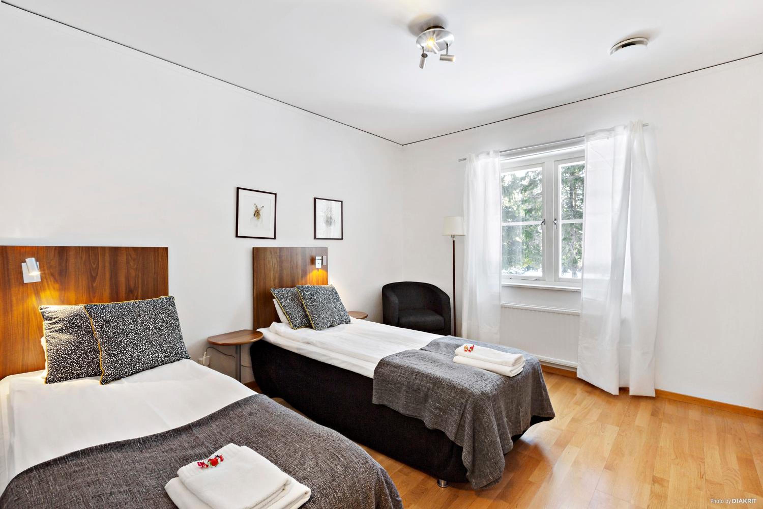 Double Room with Private Bathroom - Photo 1