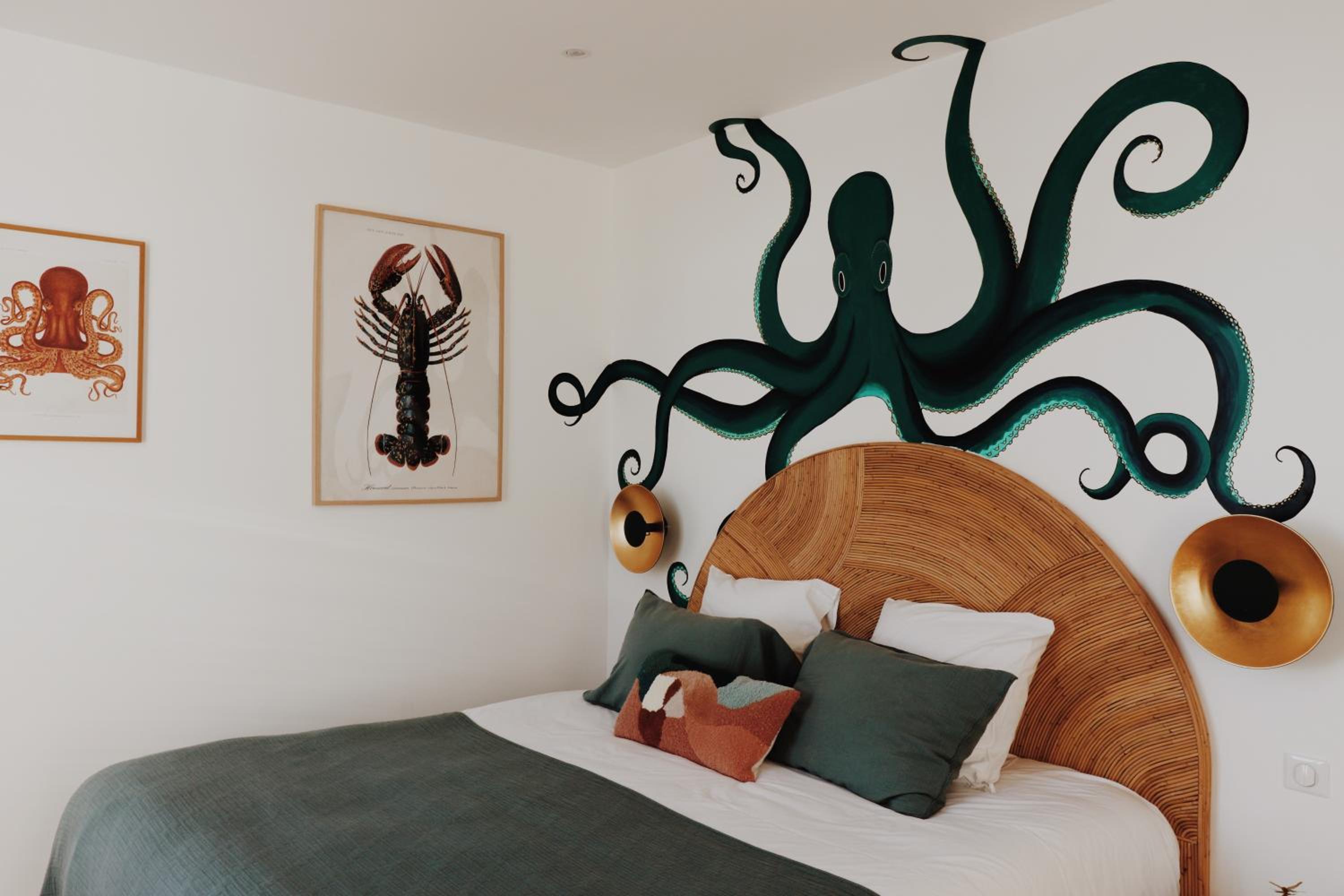 Double Room with Balcony and Sea View - Photo 13