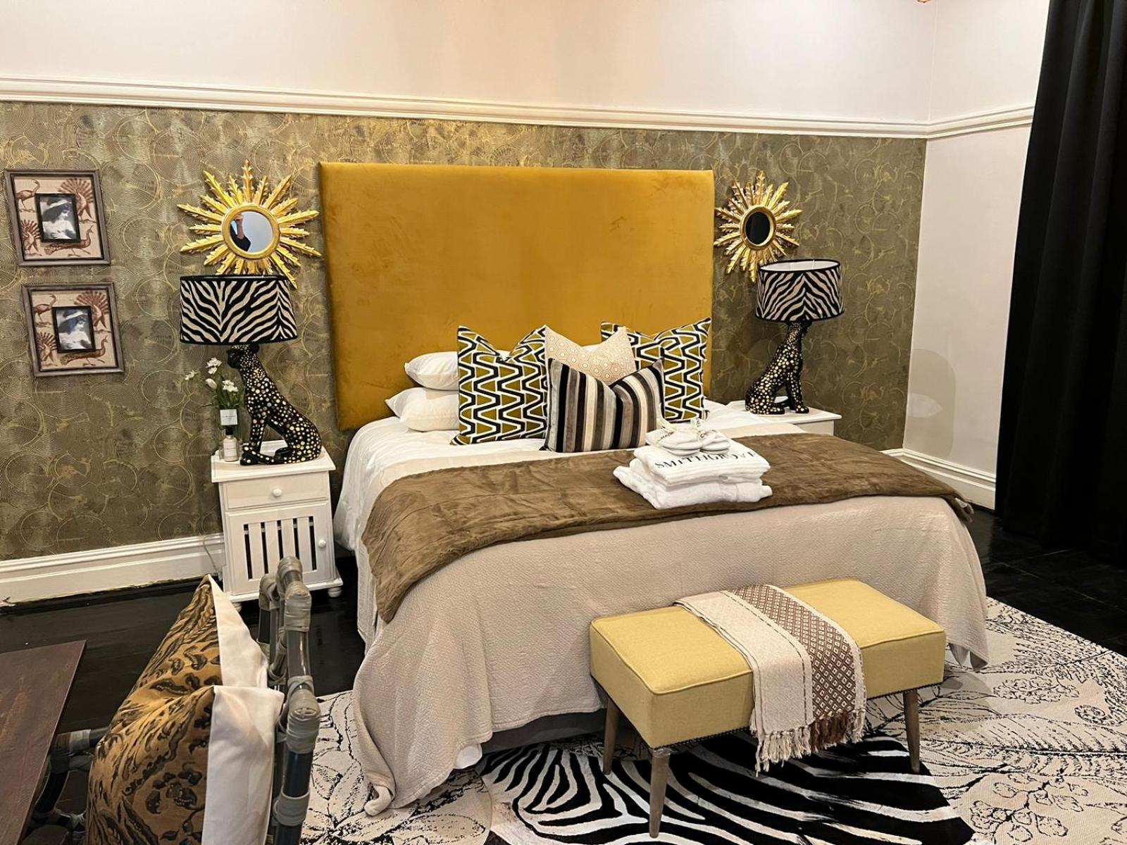 Deluxe King Suite