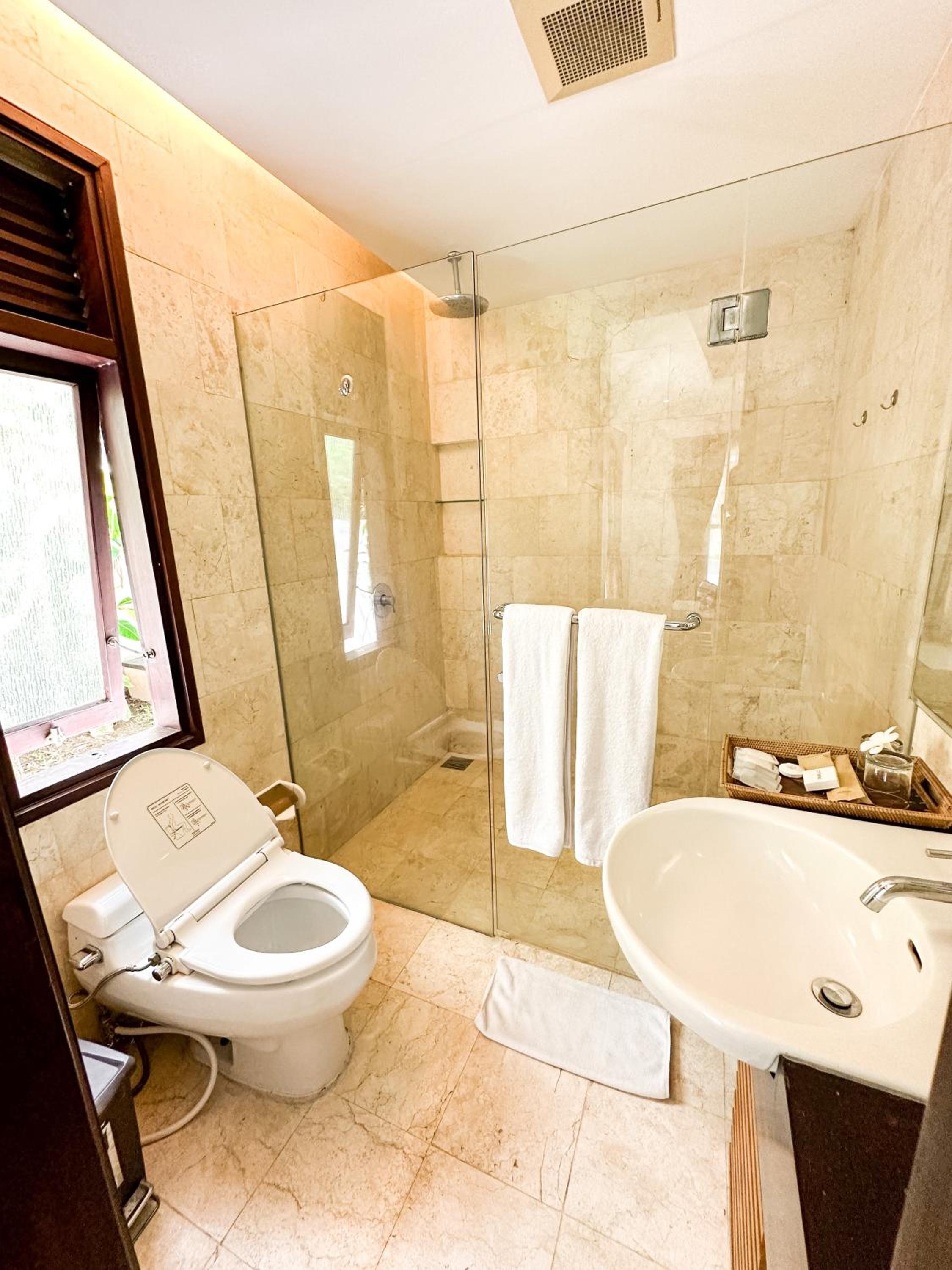 Three-Bedroom Villa - Photo 10