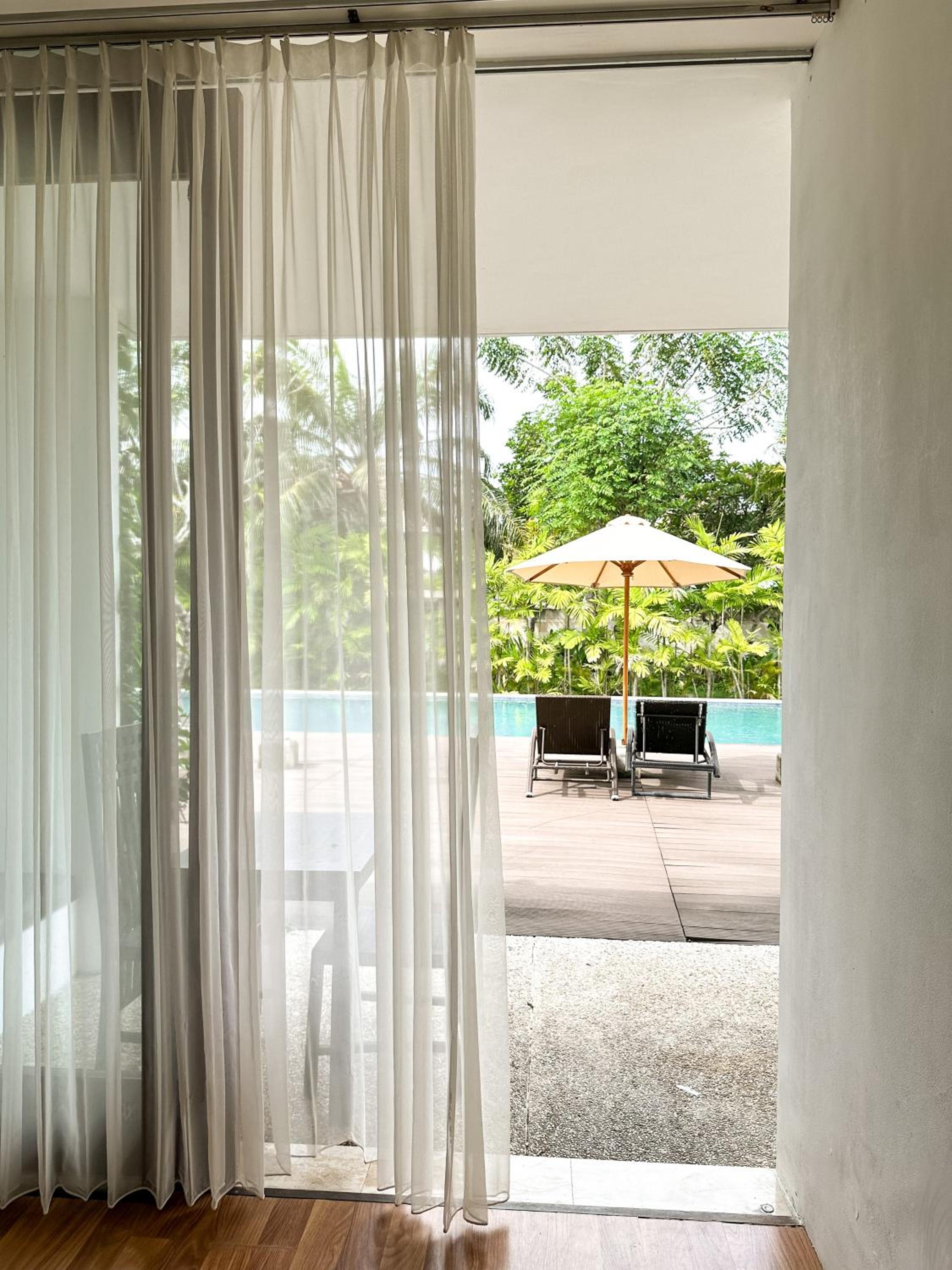Deluxe Double or Twin Room with Pool View - Photo 9