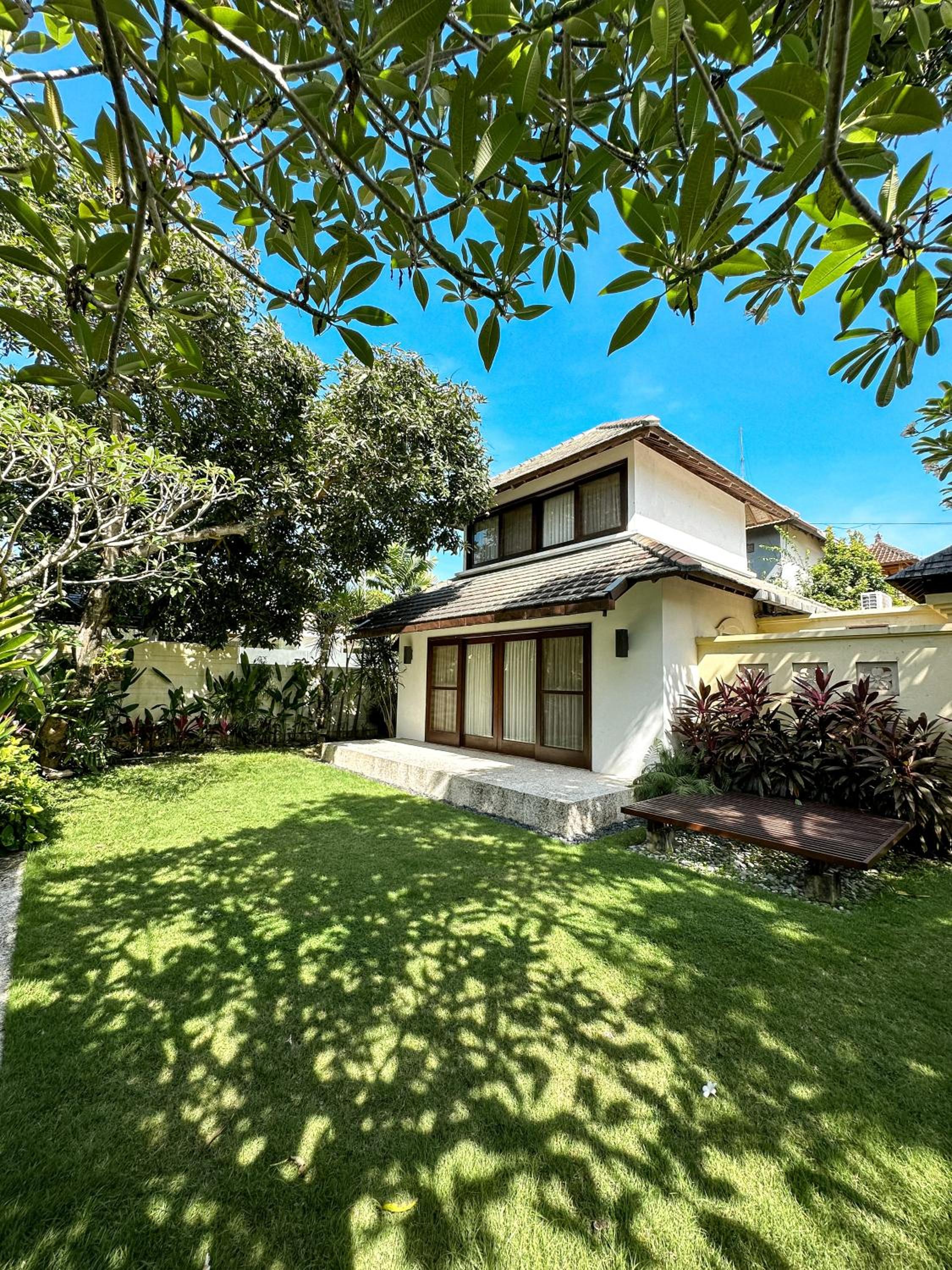 Two-Bedroom Villa - Photo 2