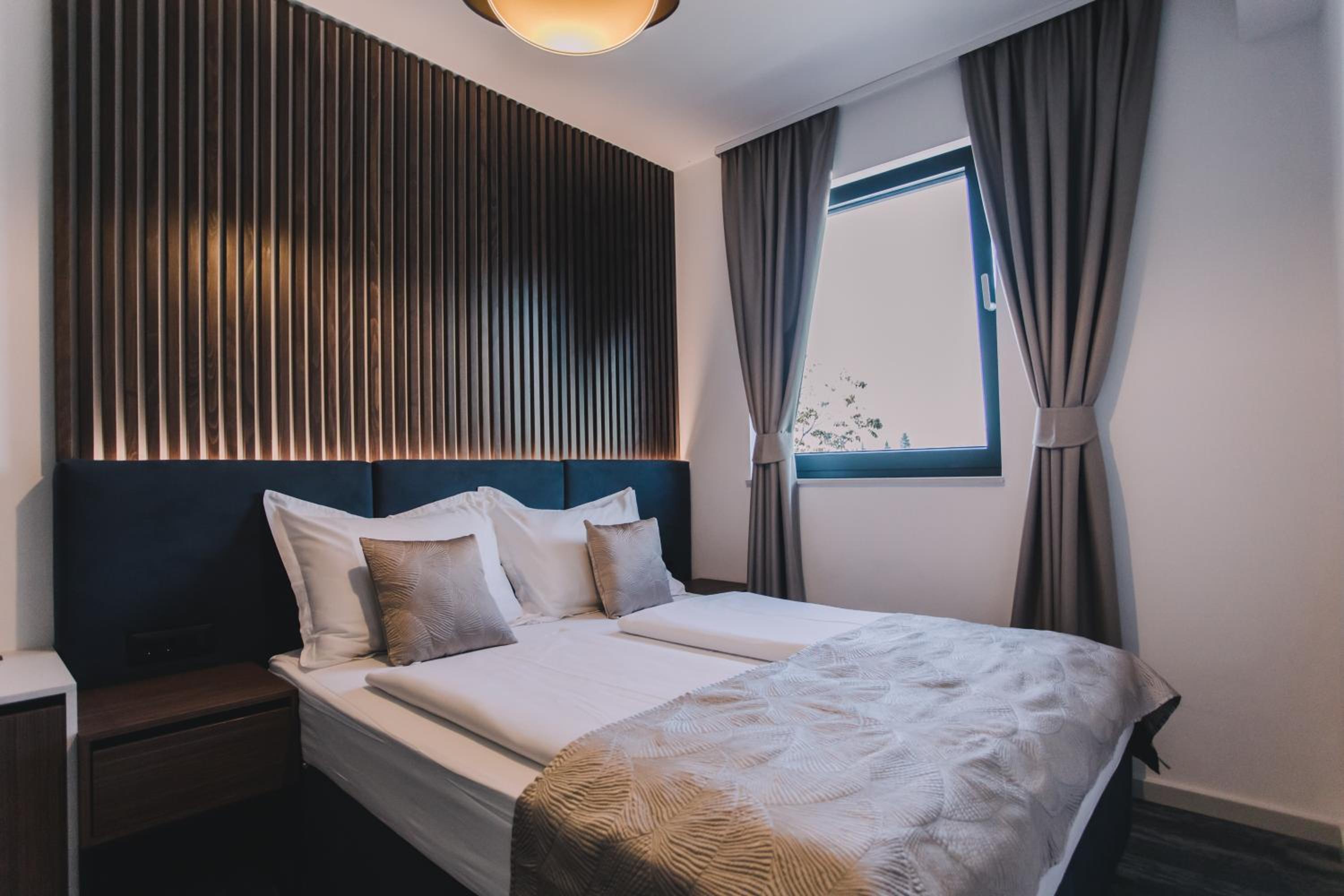 Deluxe Double or Twin Room - Photo 1