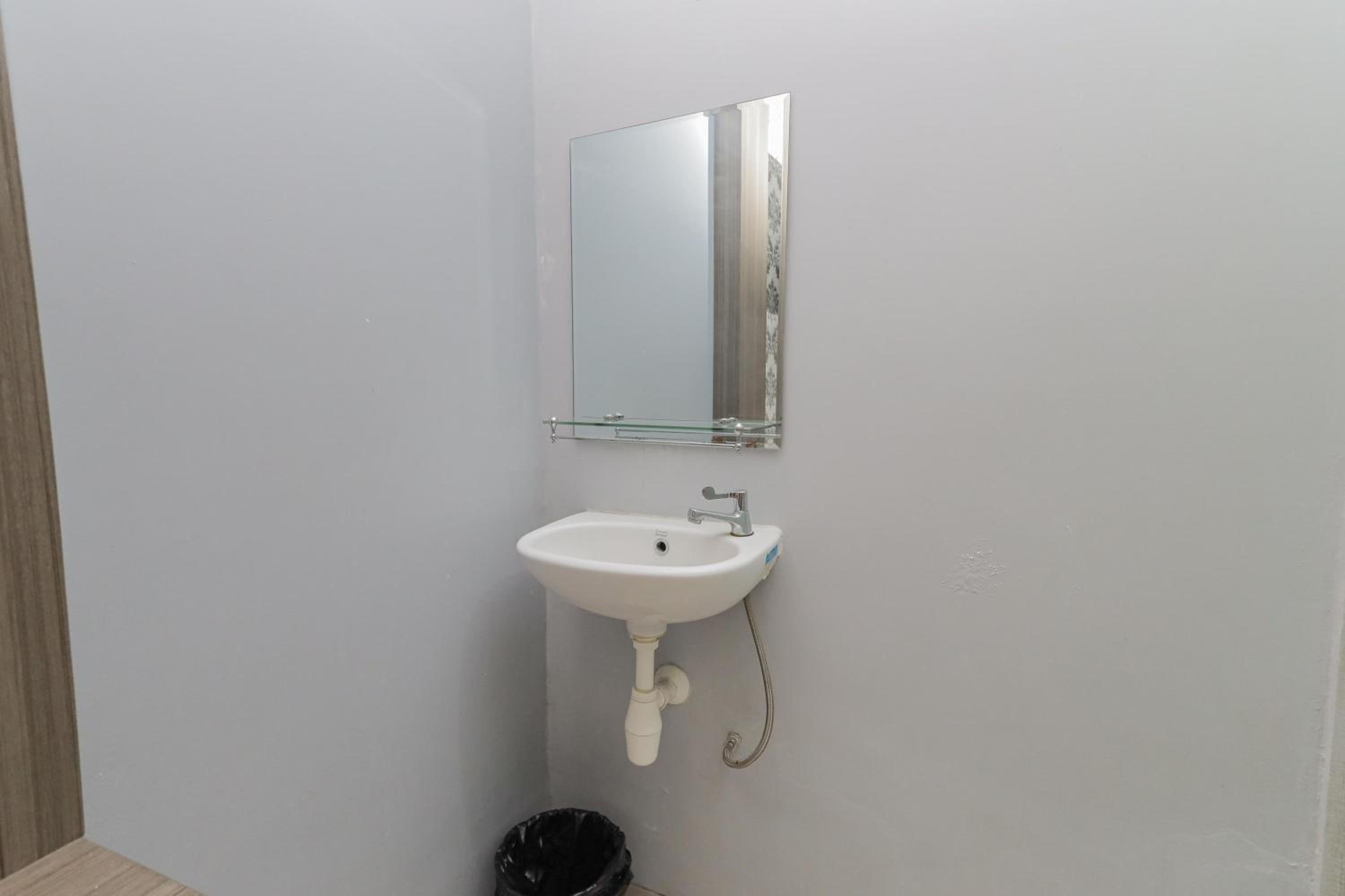 Deluxe Double Room - Photo 3