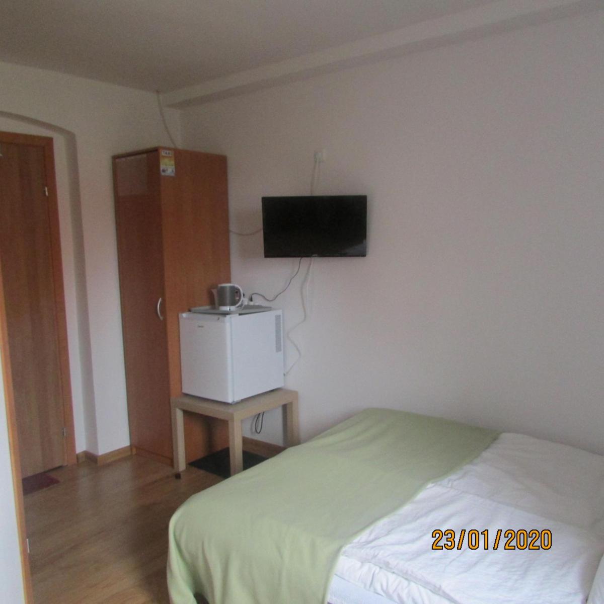 Double Room - Photo 4