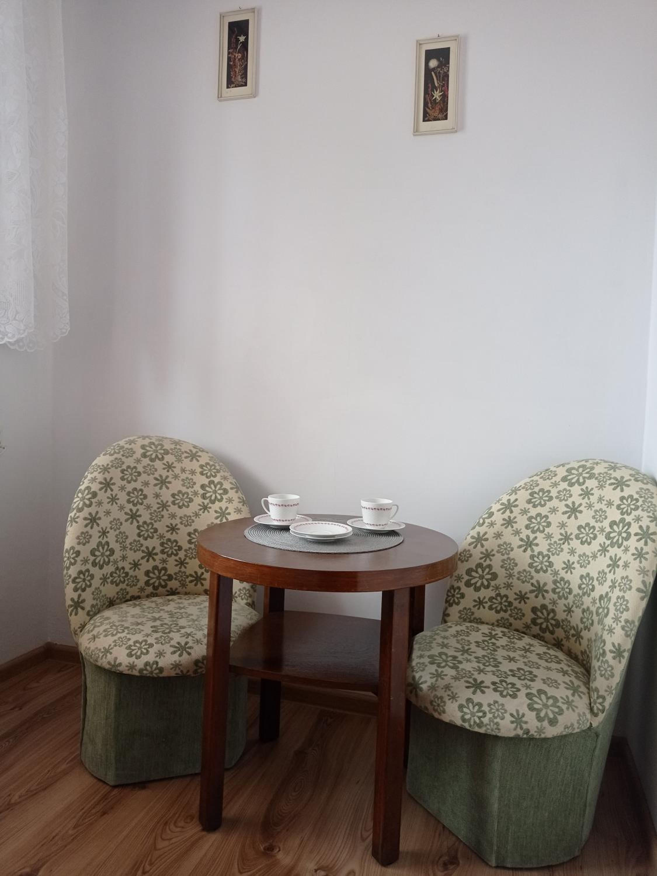 Double Room - Photo 11