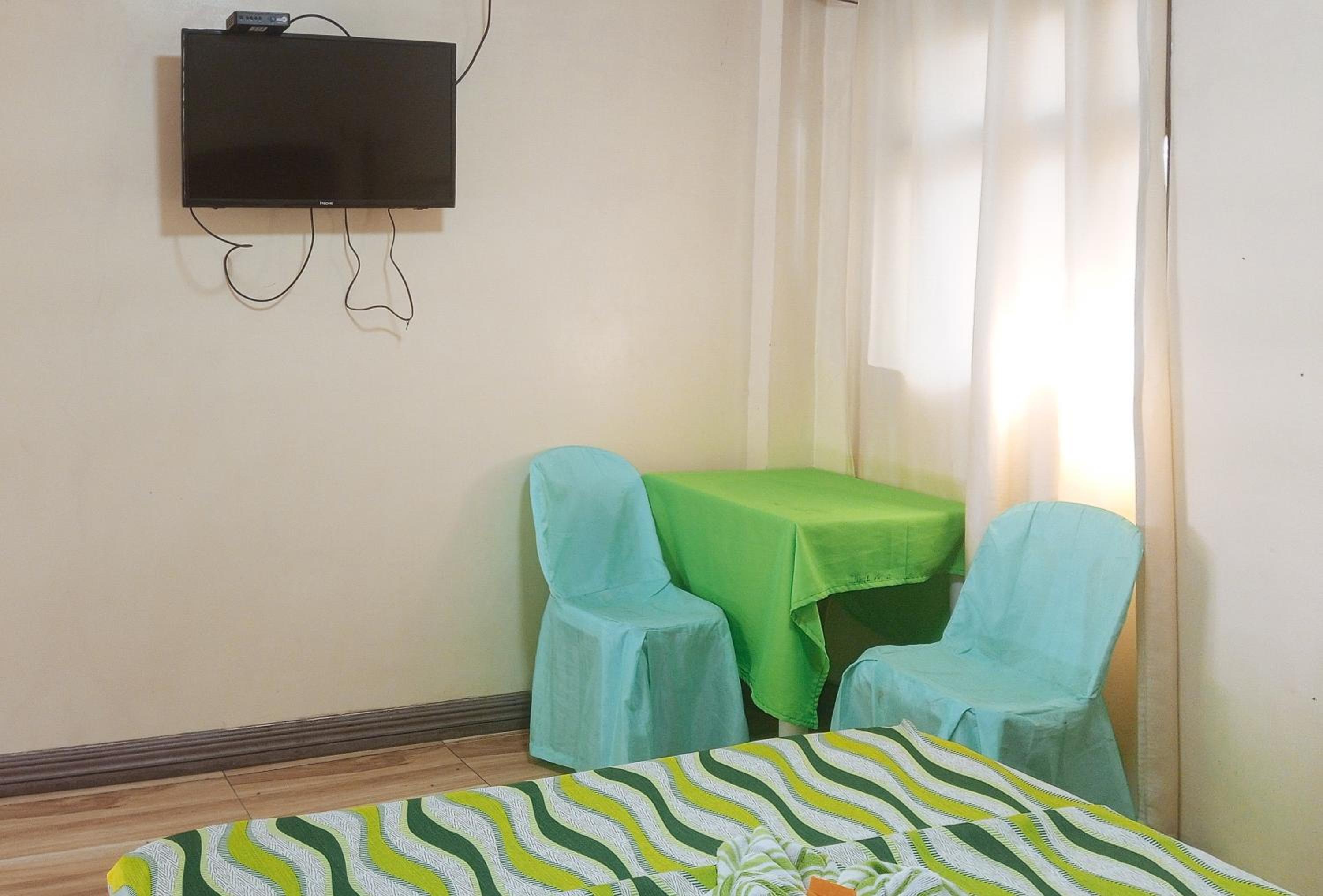 Deluxe Room - Photo 2