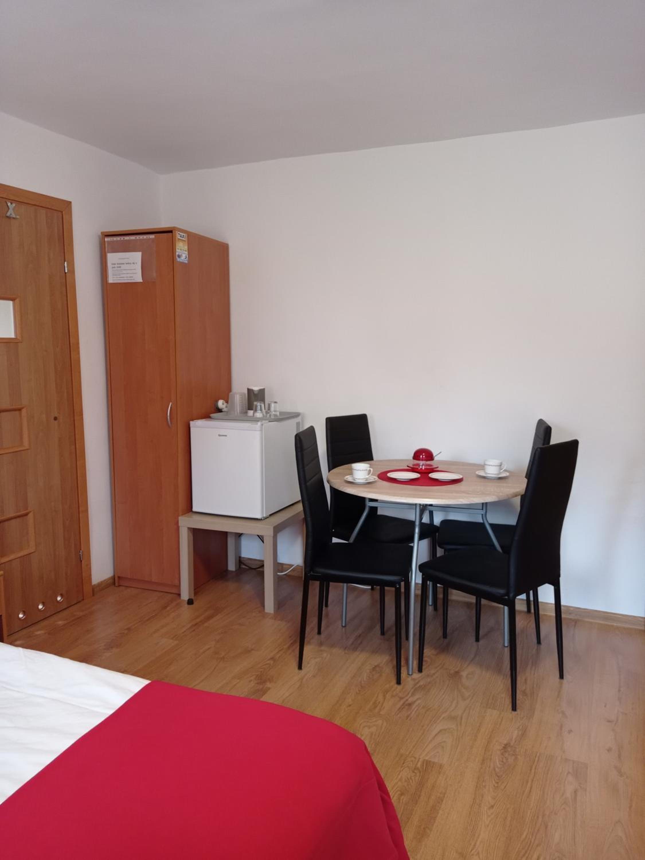 Quadruple Room - Photo 17