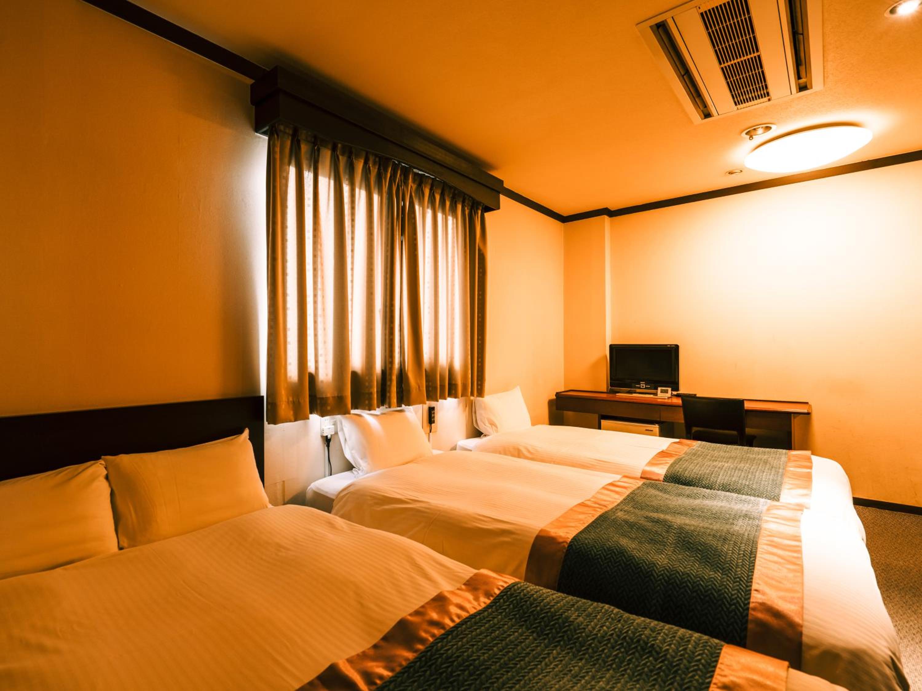 Standard Triple Room - Non-Smoking