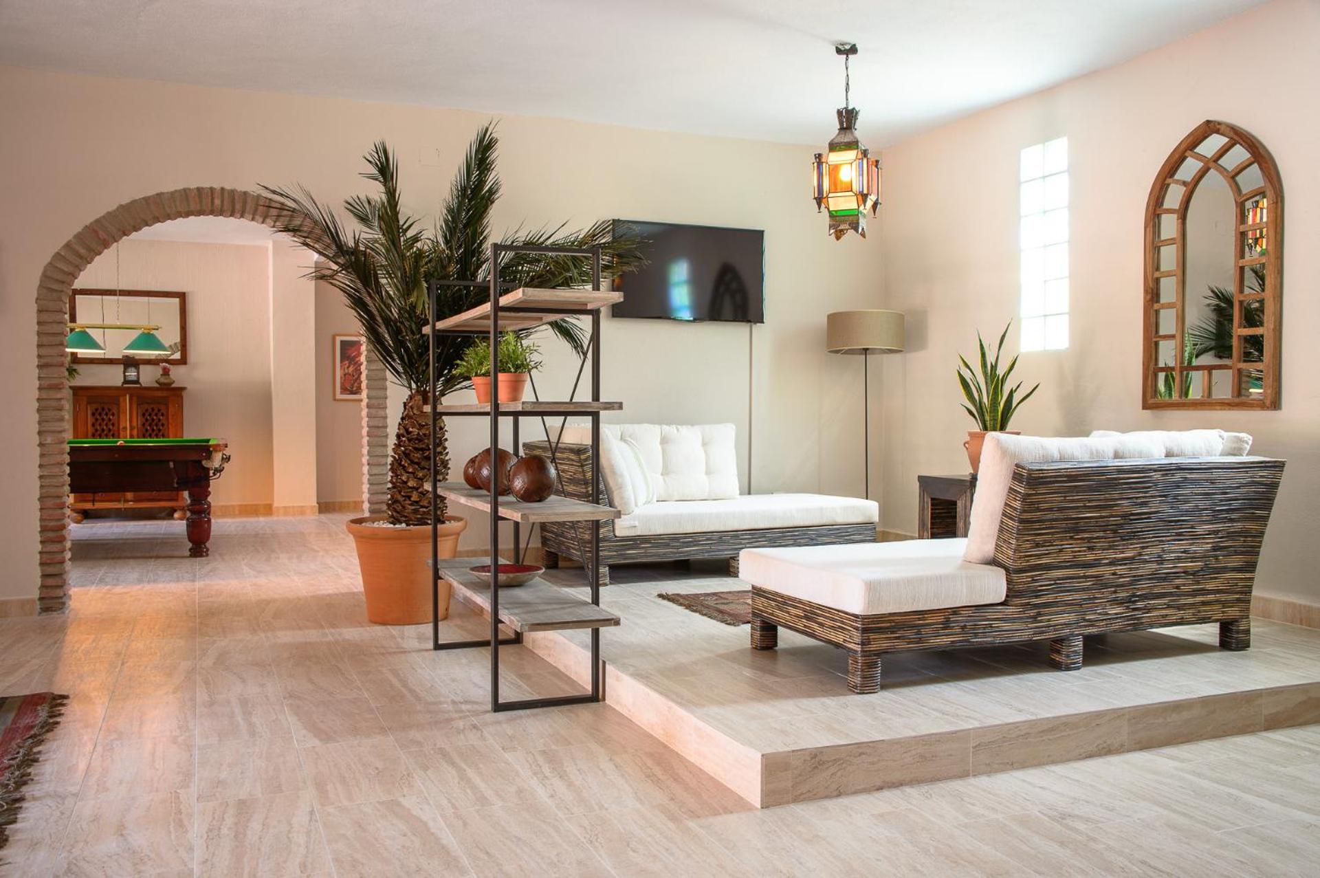 Villa photo 2