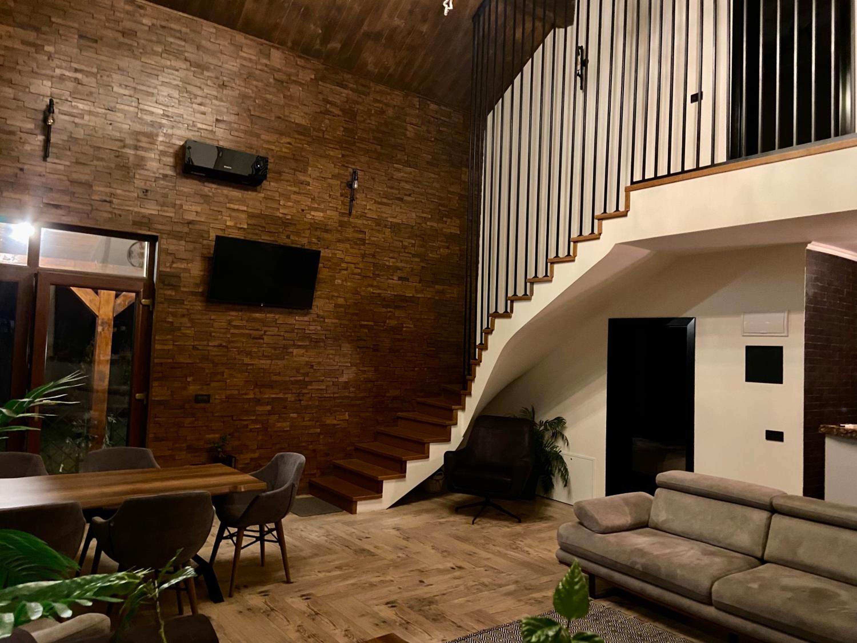 Two-Bedroom Villa - Photo 4
