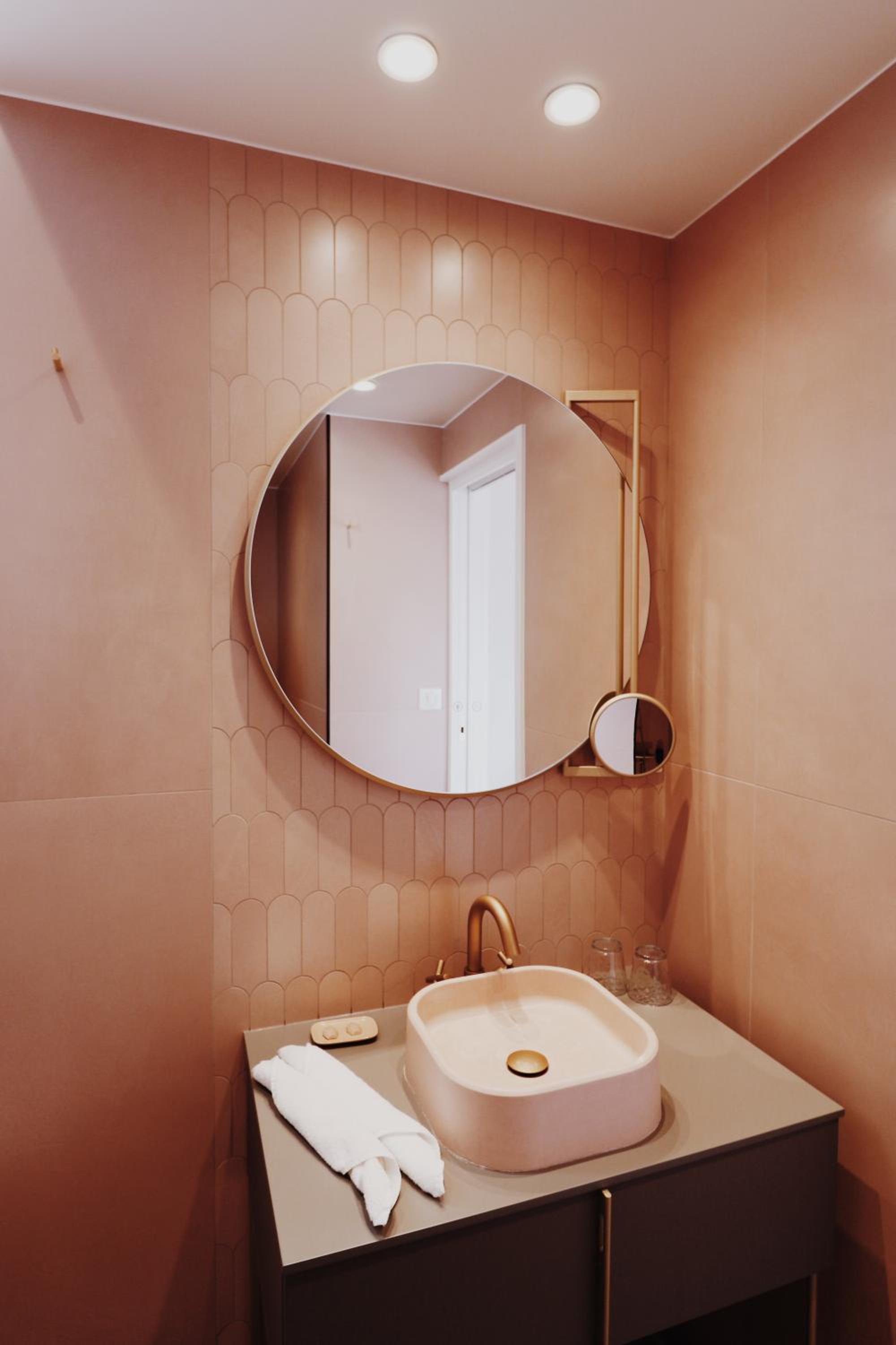 Superior Double Room - Photo 9