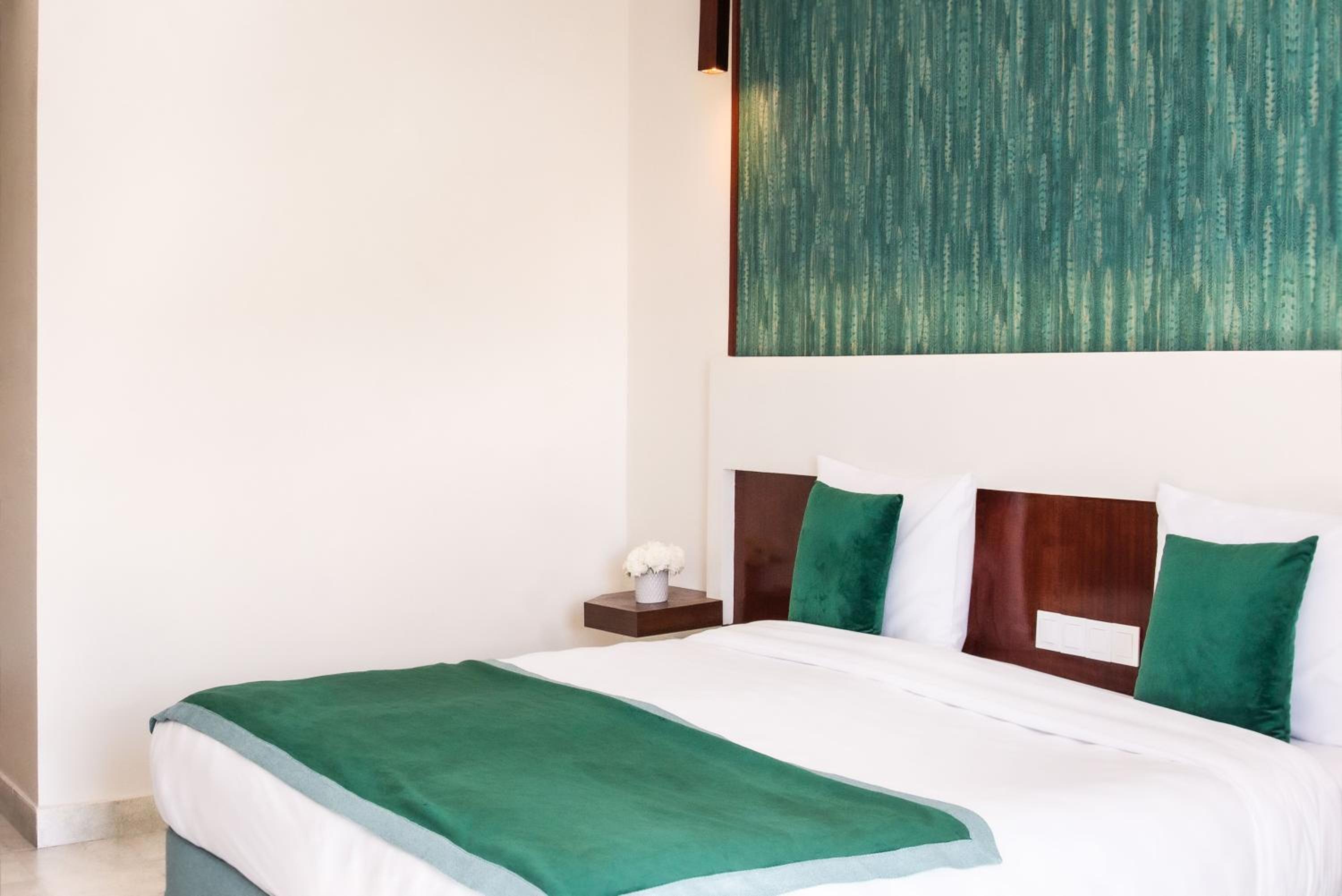 Deluxe Double Room - Photo 3