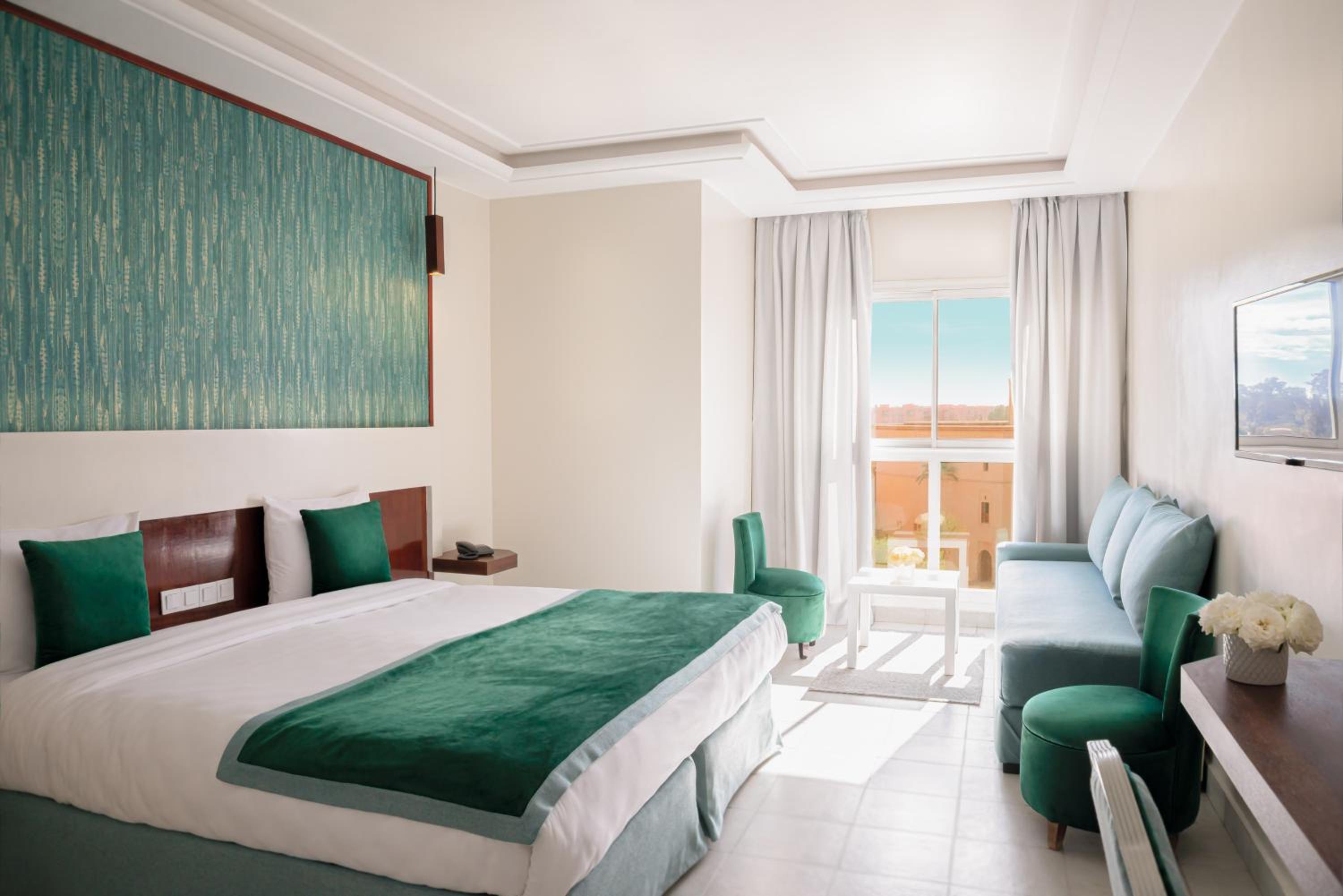 Deluxe Double Room - Photo 2