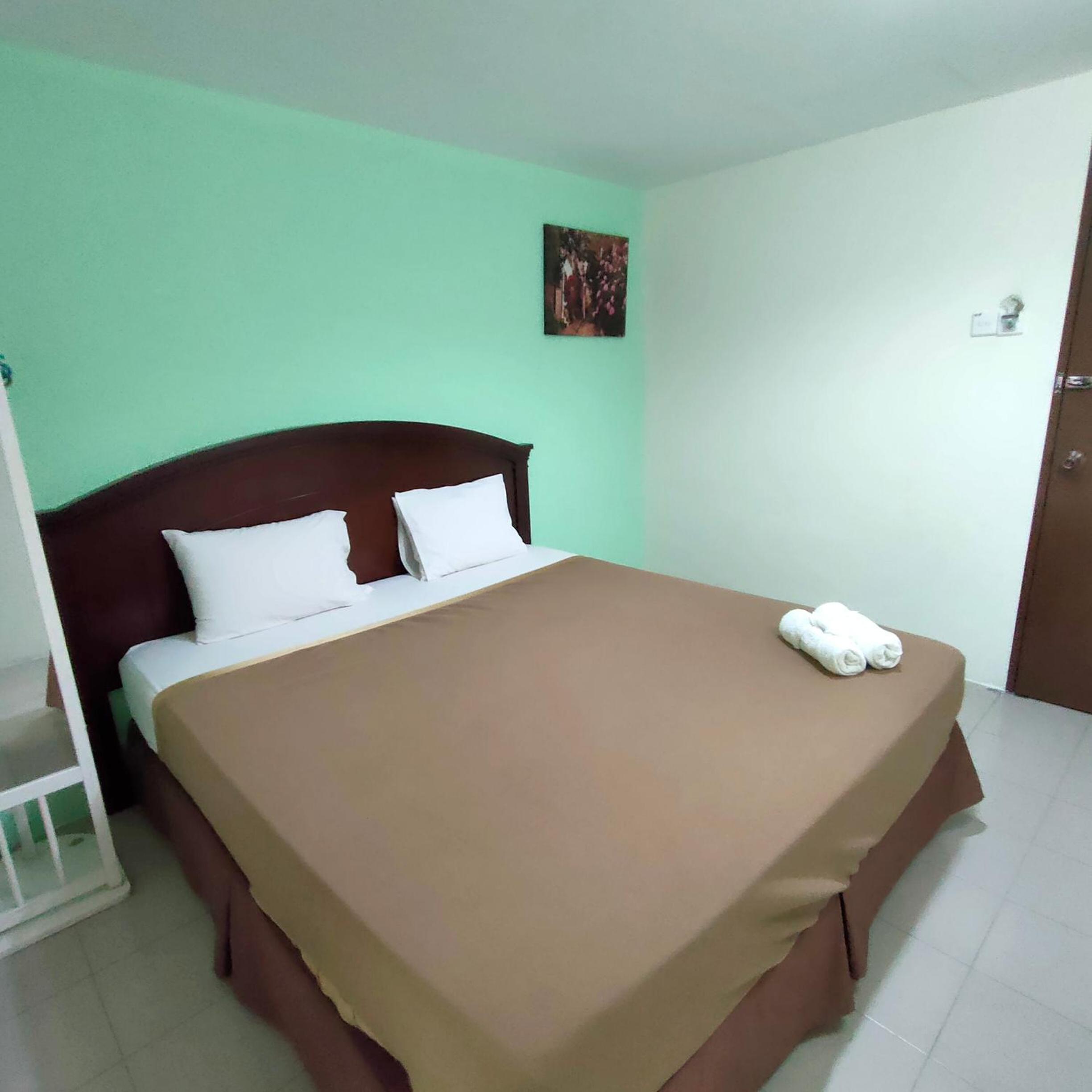 Standard Double Room - Photo 5