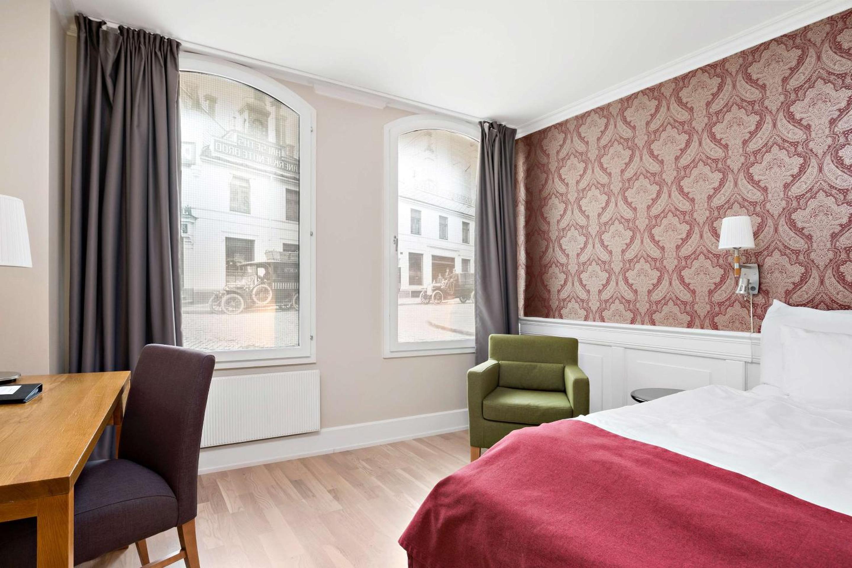 Standard Single Room - Non-Smoking - Photo 1