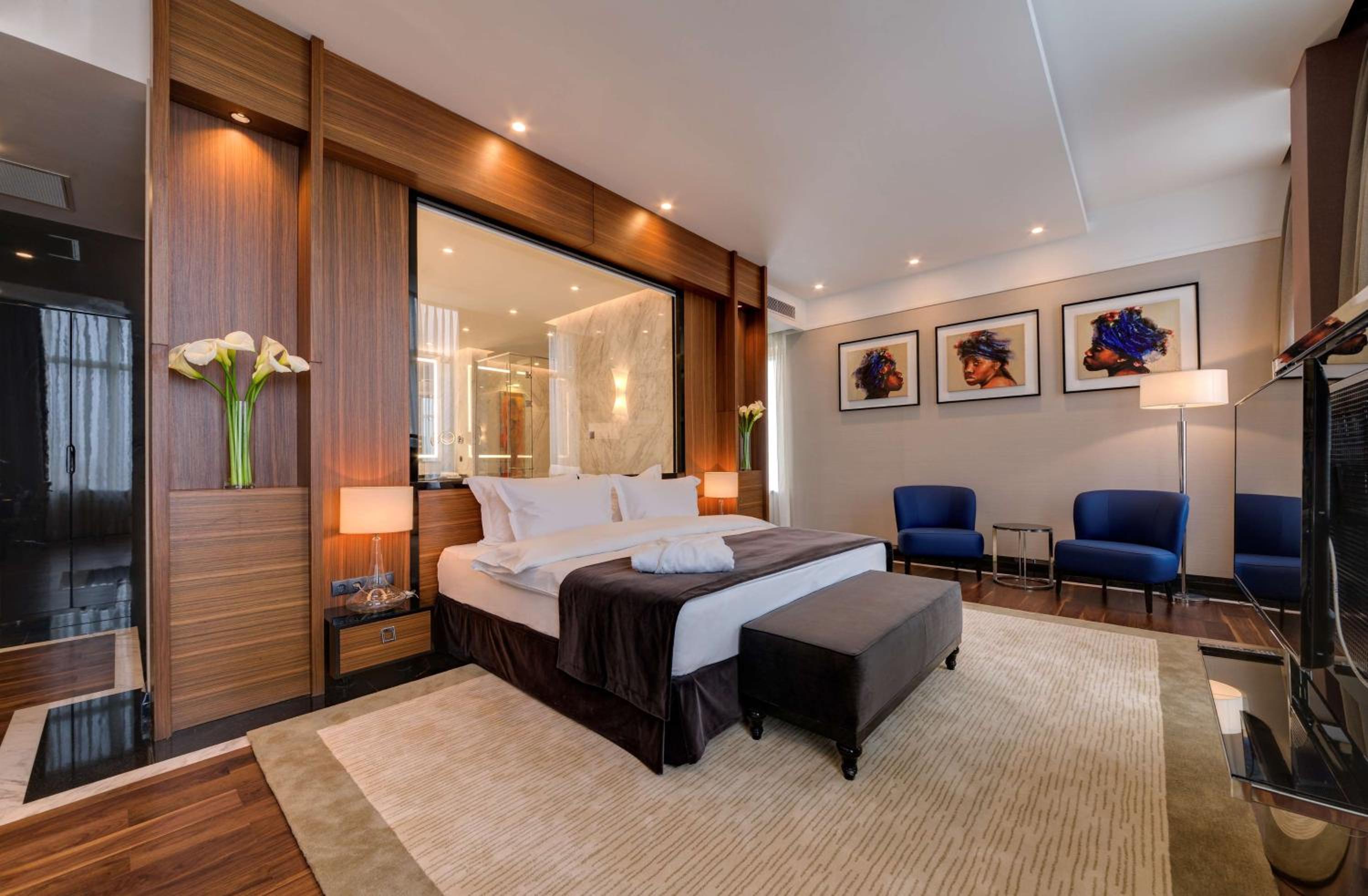 Presidential Suite