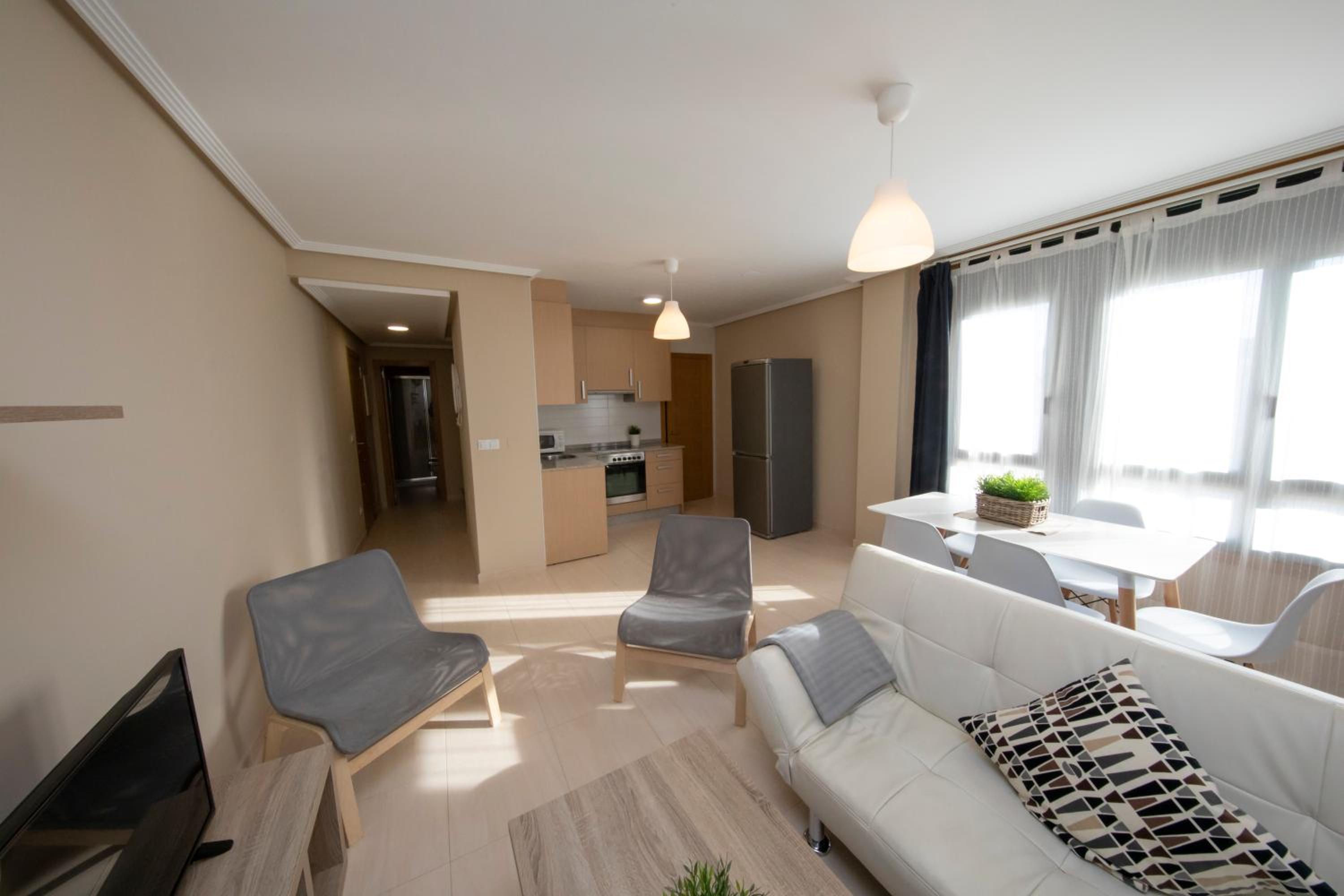Three-Bedroom Apartment photo 3