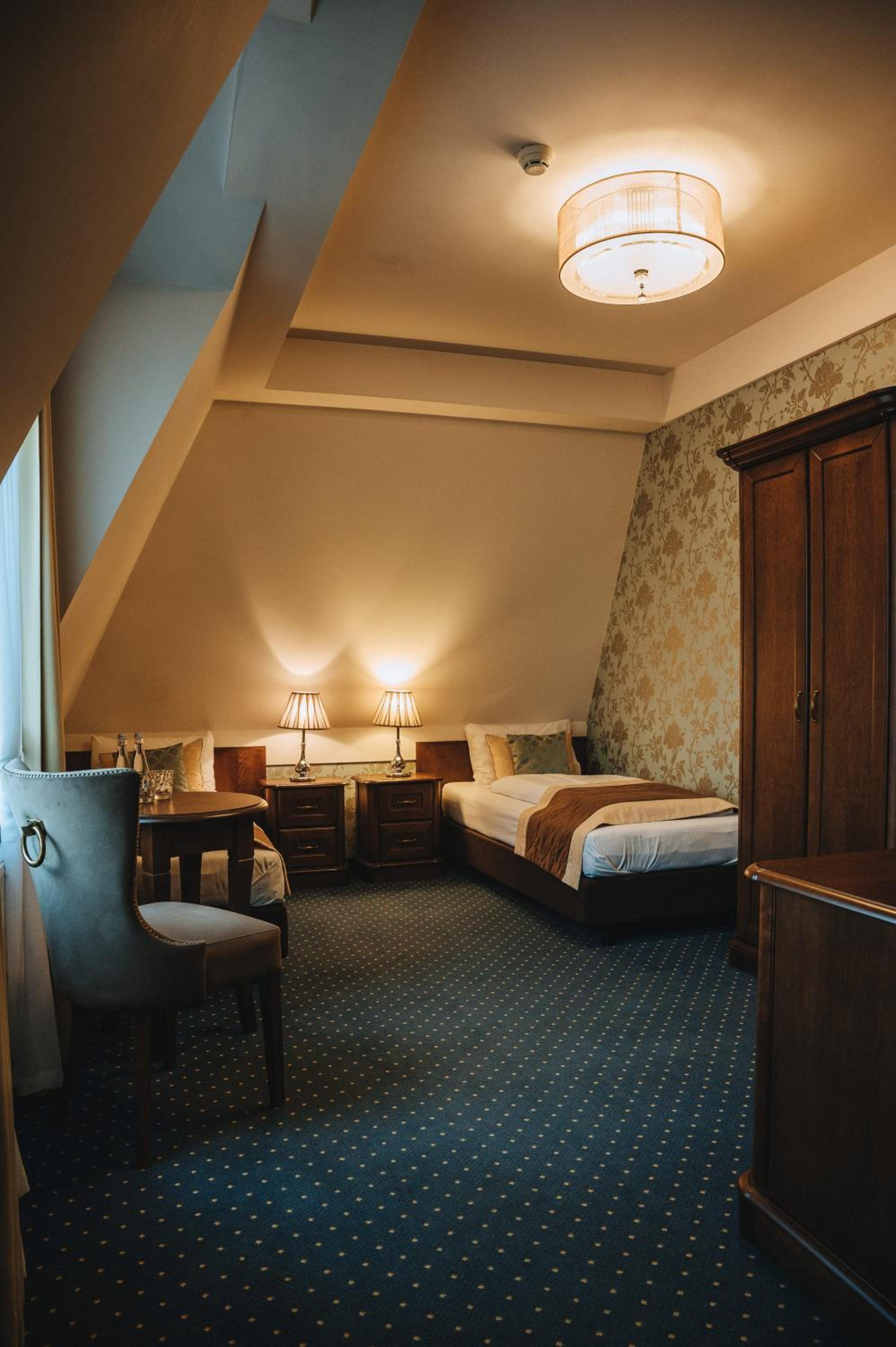 Single Room photo 3