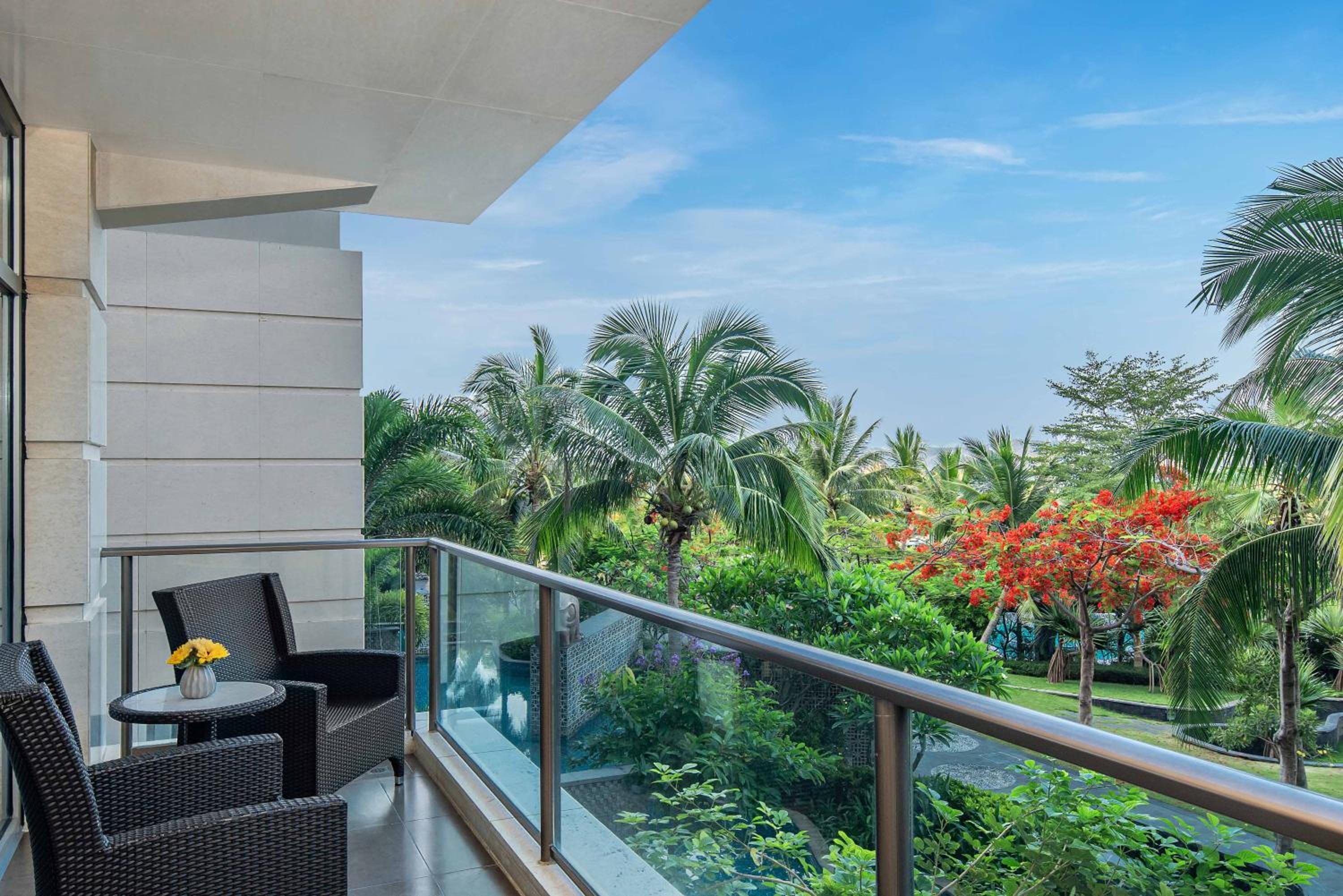 Double Family Room with Garden View - Photo 4