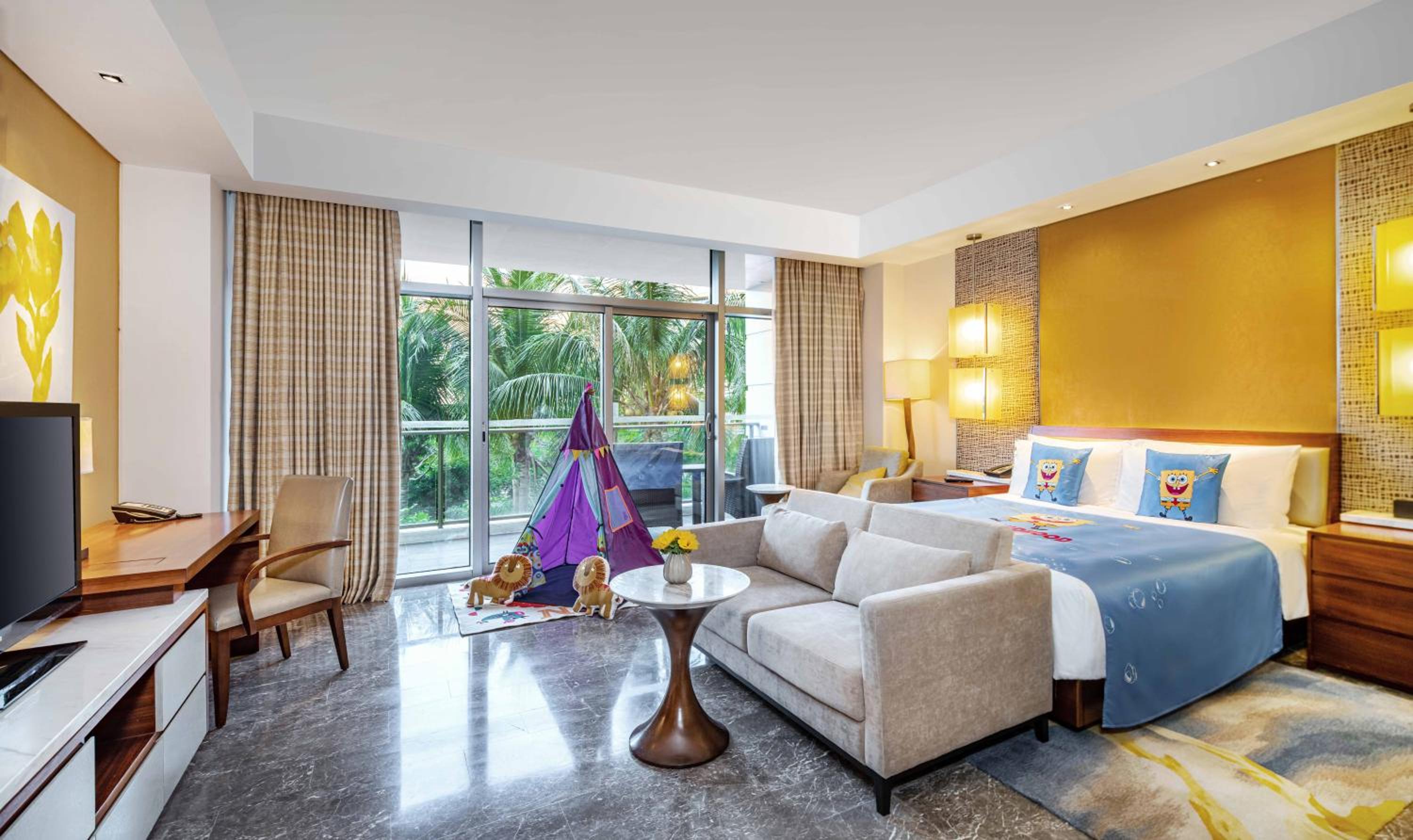 Double Family Room with Garden View - Photo 3